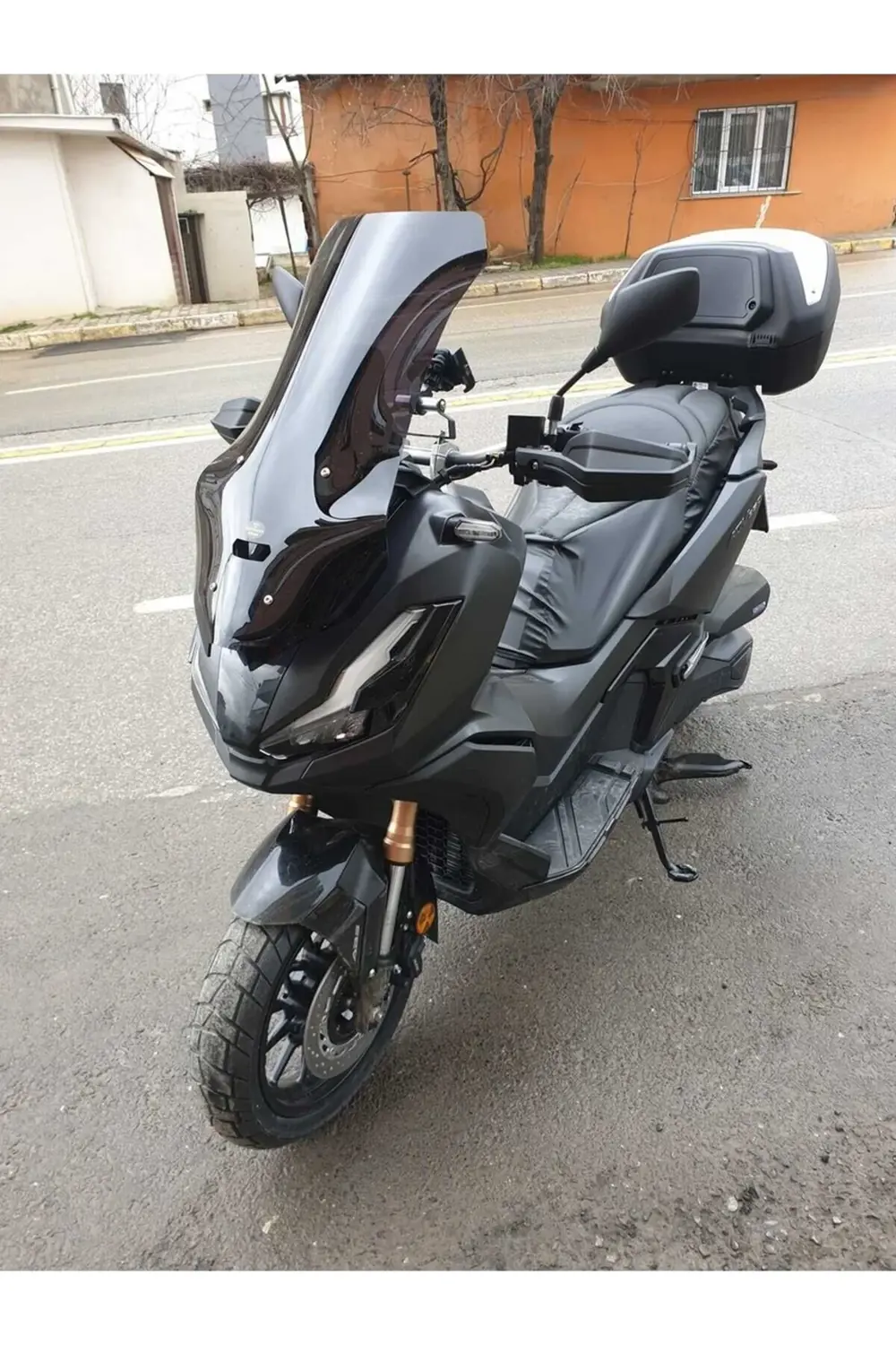 Honda Adv 350 Ön Cam 2023-2025 Model 72cm Siyah Renkli 4mm UZUN