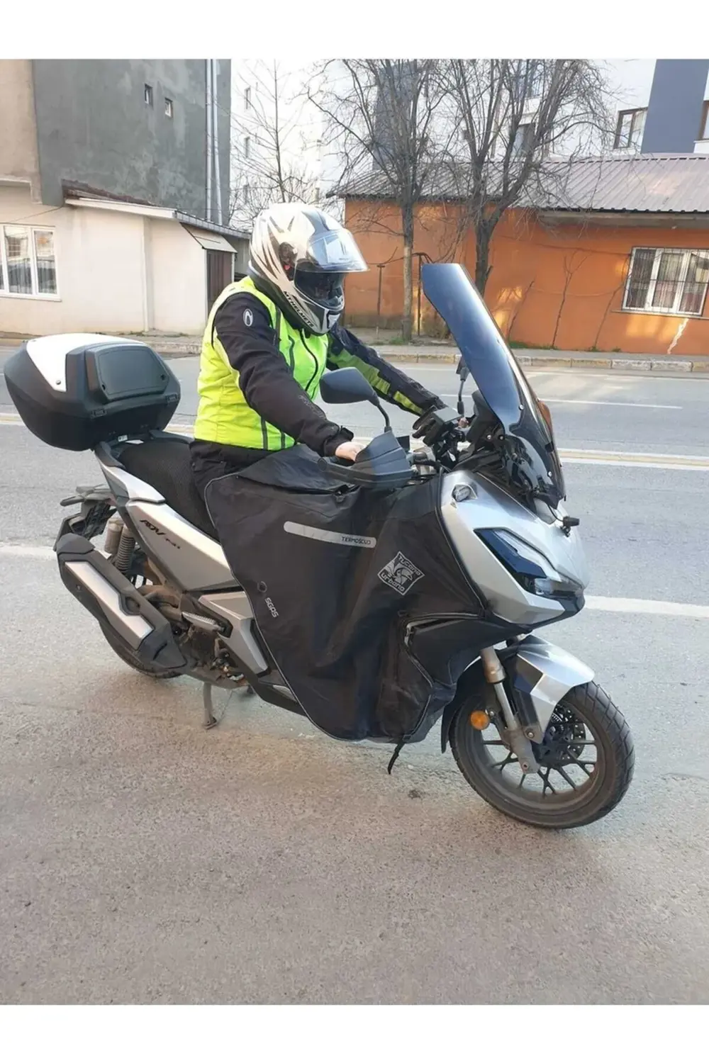 Honda Adv 350 Ön Cam 2023-2025 Model 72cm Siyah Renkli 4mm UZUN