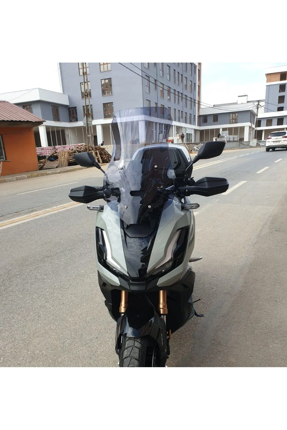 Honda Adv 350 Ön Cam 2023-2026 Model 72cm Füme Renkli 4mm UZUN