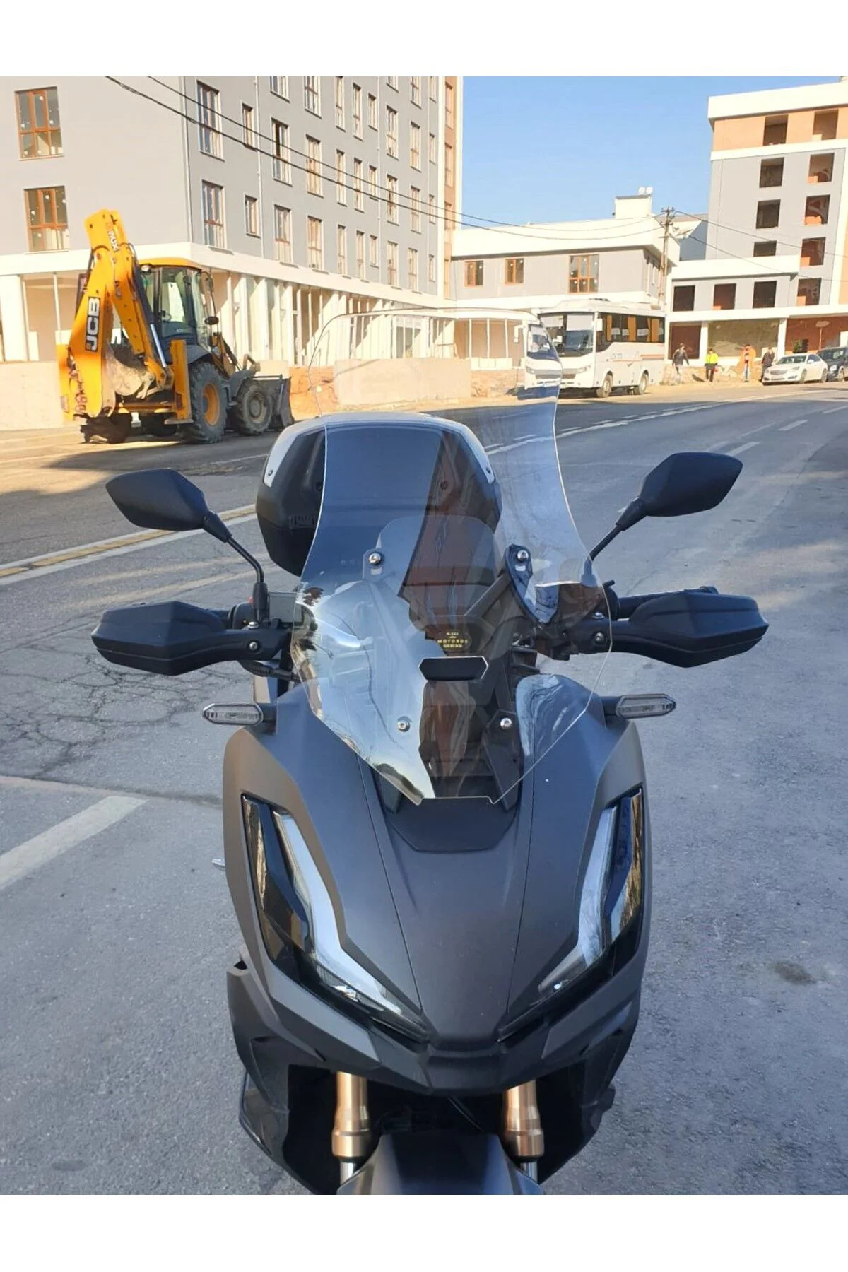 Honda Adv 350 Ön Cam 2023-2026 Model 60cm Şeffaf Renkli 4mm ORTA 