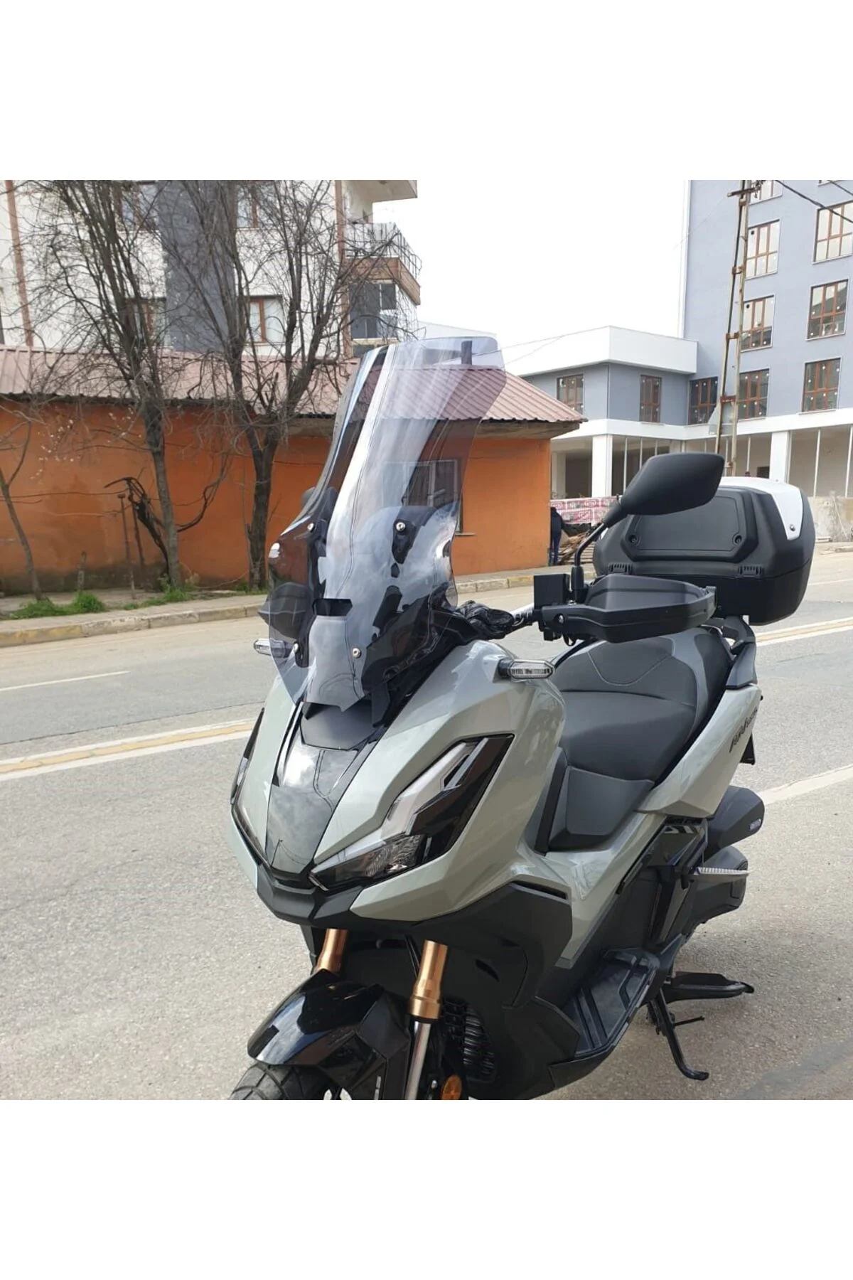 Honda Adv 350 Ön Cam 2023-2026 Model 72cm Füme Renkli 4mm UZUN