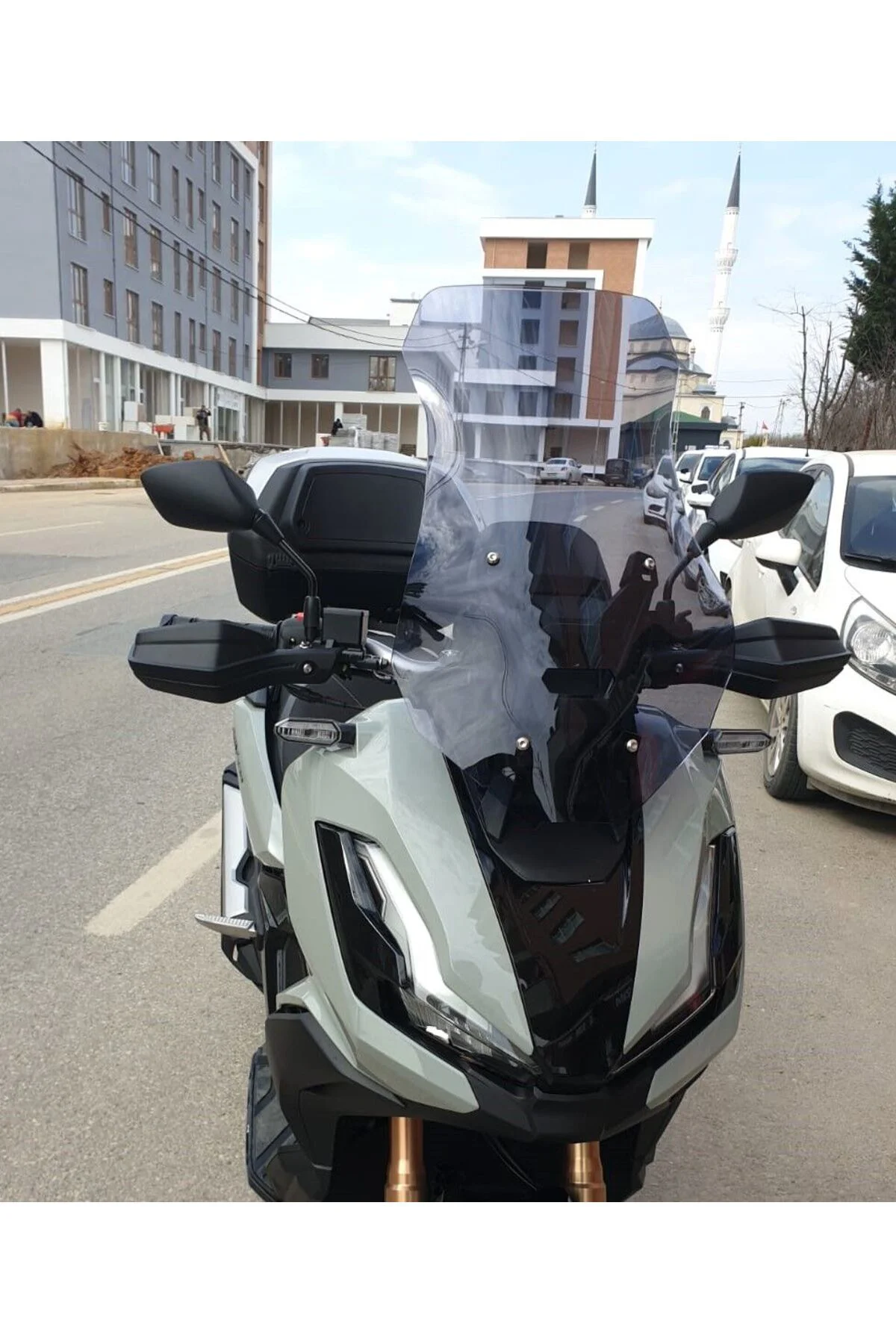 Honda Adv 350 Ön Cam 2023-2026 Model 72cm Füme Renkli 4mm UZUN