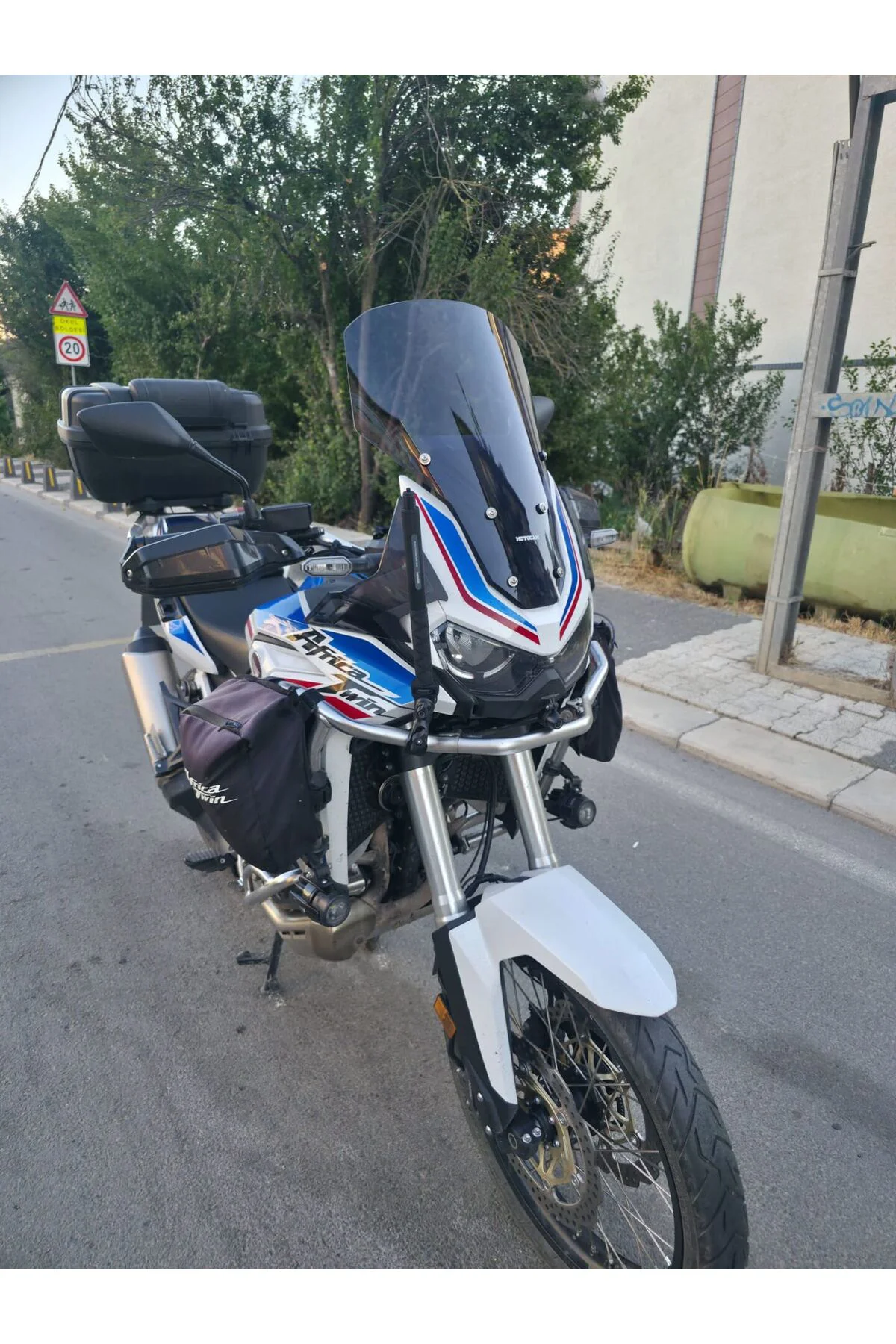 Honda Africa twin CRF 1100L L1 Ön Cam 2020-2023 Model 51cm Füme Renkli 4mm UZUN