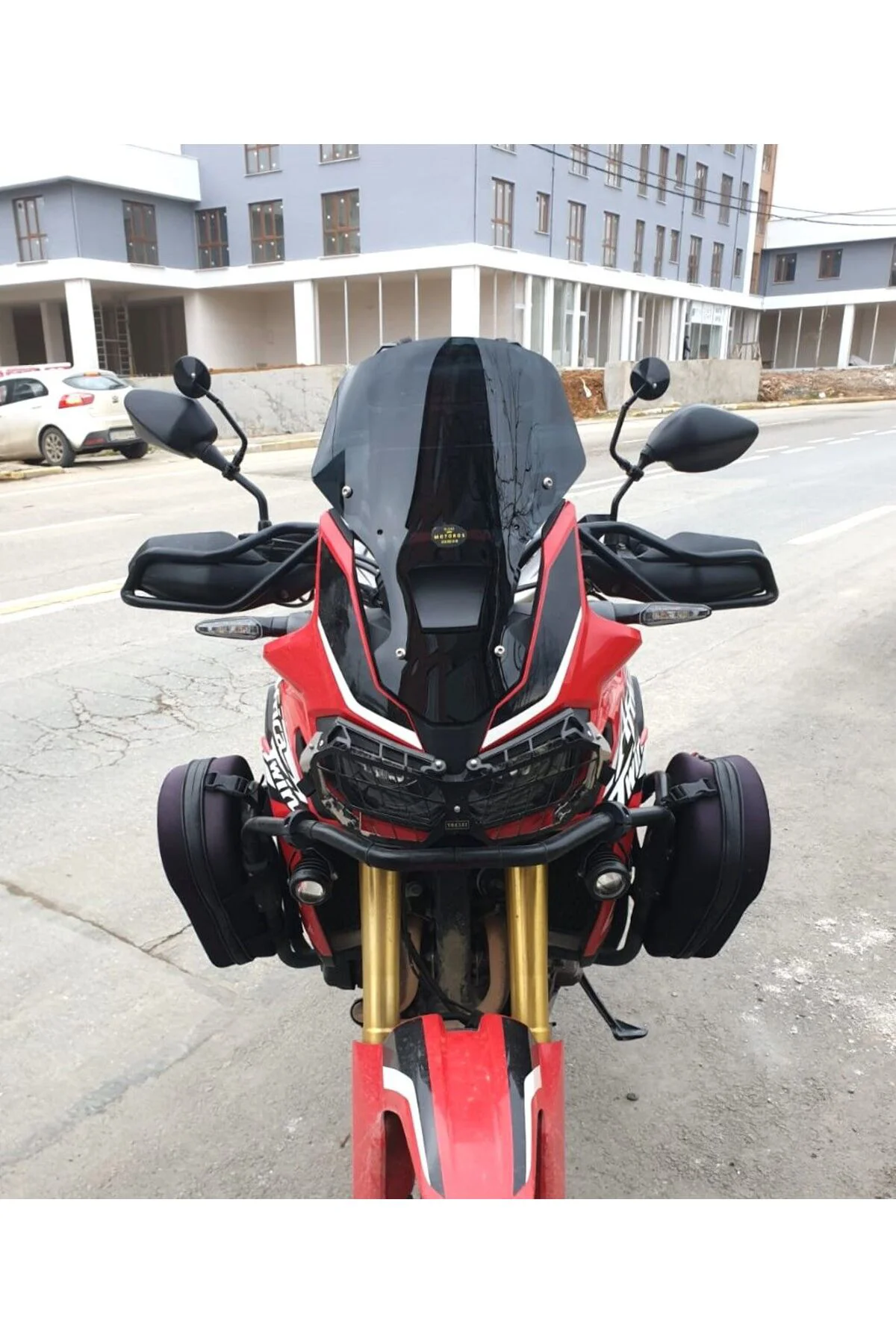 Honda Africa Twin CRF 1000 Ön Cam 2016-2020 Model 45cm Siyah Renkli 4mm SPORTİF