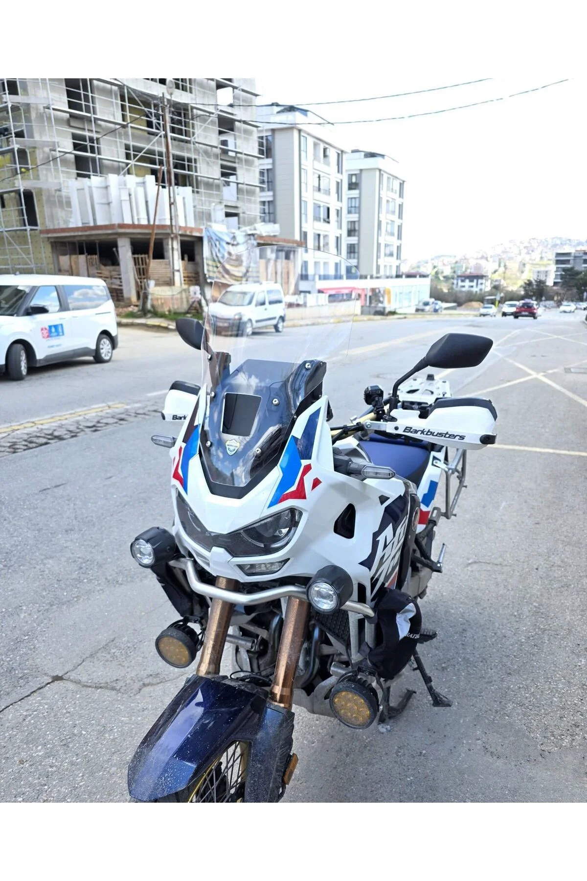 Honda Africa twin CRF 1100 L4 Ön Cam 2023-2026 Model 54cm Şeffaf Renkli 4mm UZUN