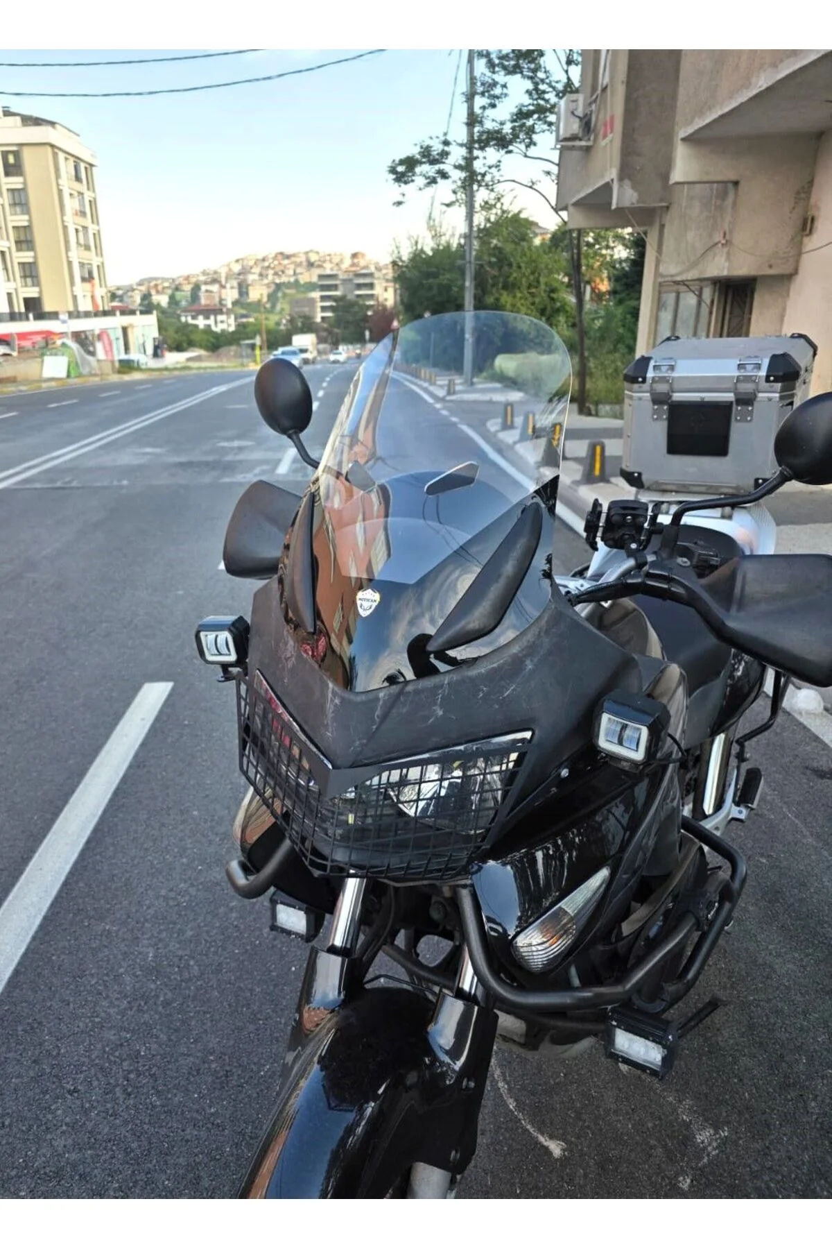 Honda CBF 1000 Ön Cam 2005-2010 Model 48cm Şeffaf Renkli 4mm - Görsel 3