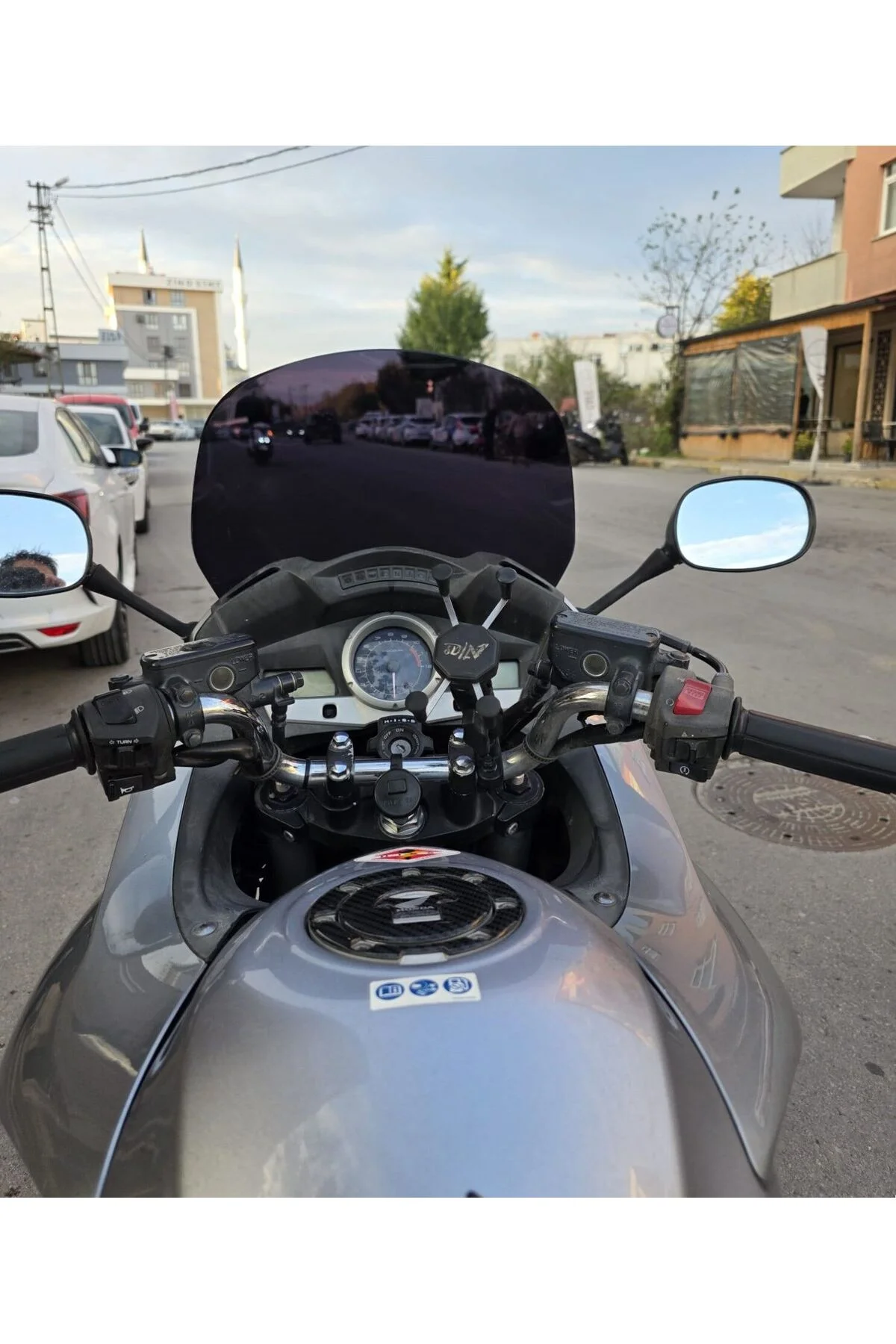 Honda CBF 1000 Ön Cam 2010-2013 Model 40cm Siyah Renkli 4mm - Görsel 4