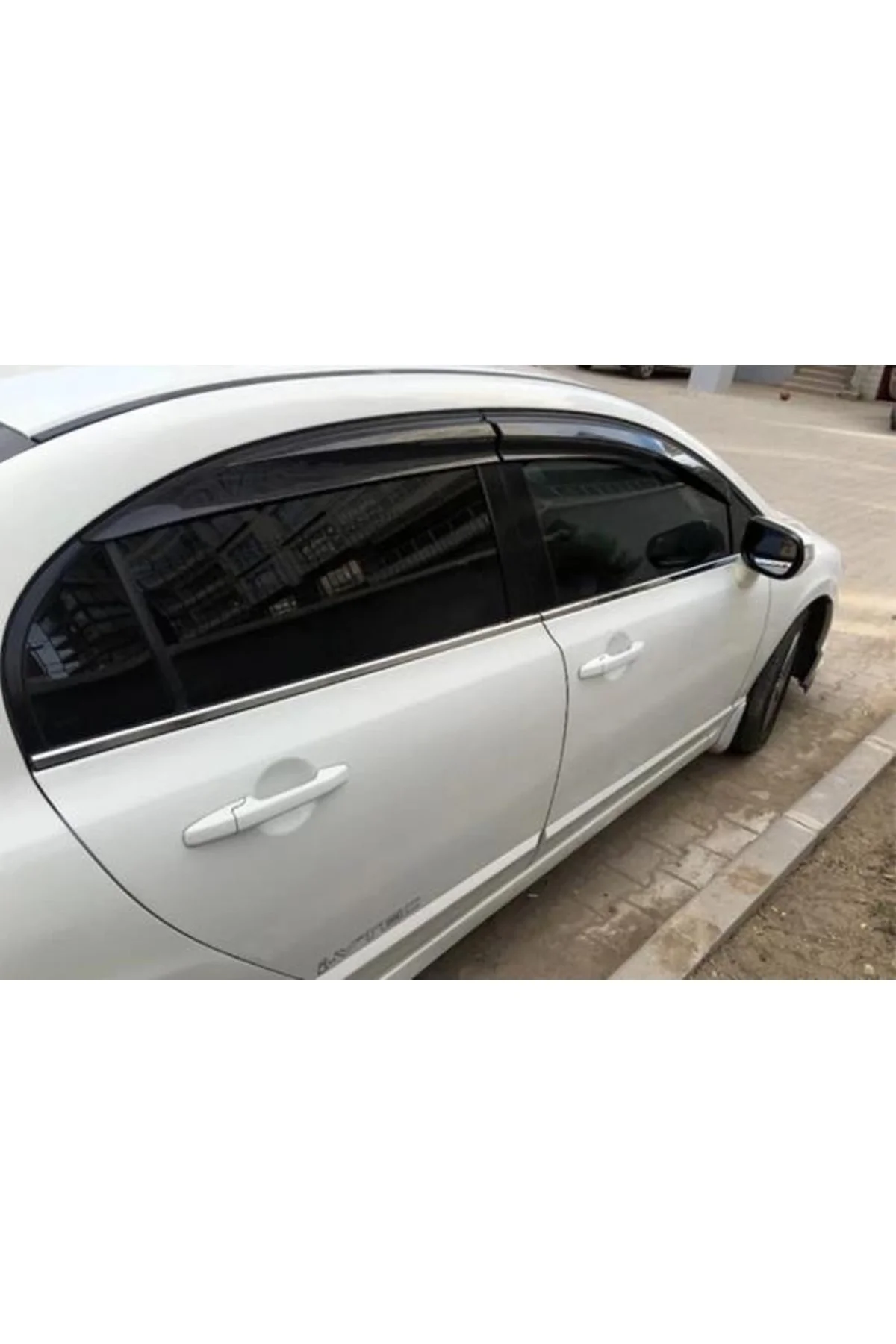 Honda Civic 2007- Cam Çıtası