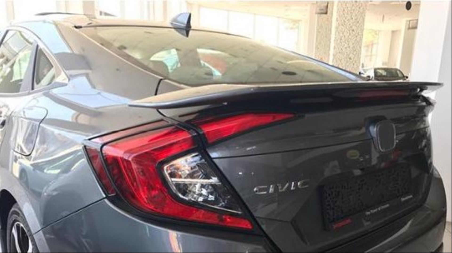 Honda Civic Uyumlu Fc5 2016-2020 Stop Çerçevesi Petek Model