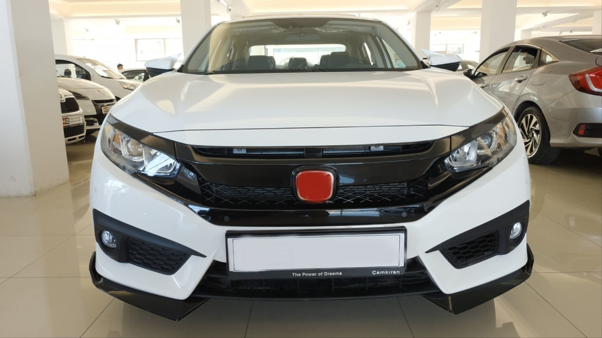Honda Civic Uyumlu Fc5 2016-2020 Çıkıntılı Ön Flap Piano Black Di Fiyatı, Yorumları ve Özellikleri