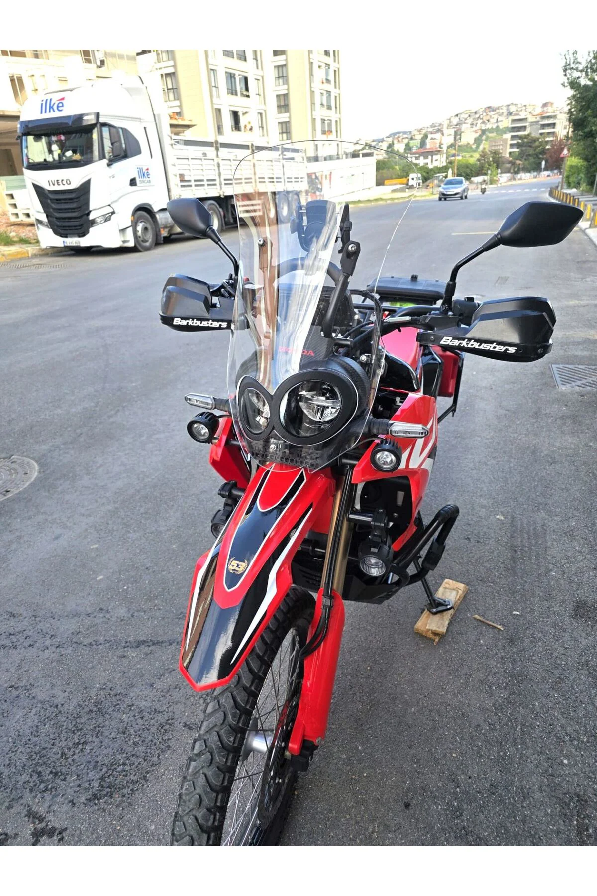 Honda CRF 250 Rally Ön Cam 2017-2026 Model 56cm Şeffaf Renkli 4mm