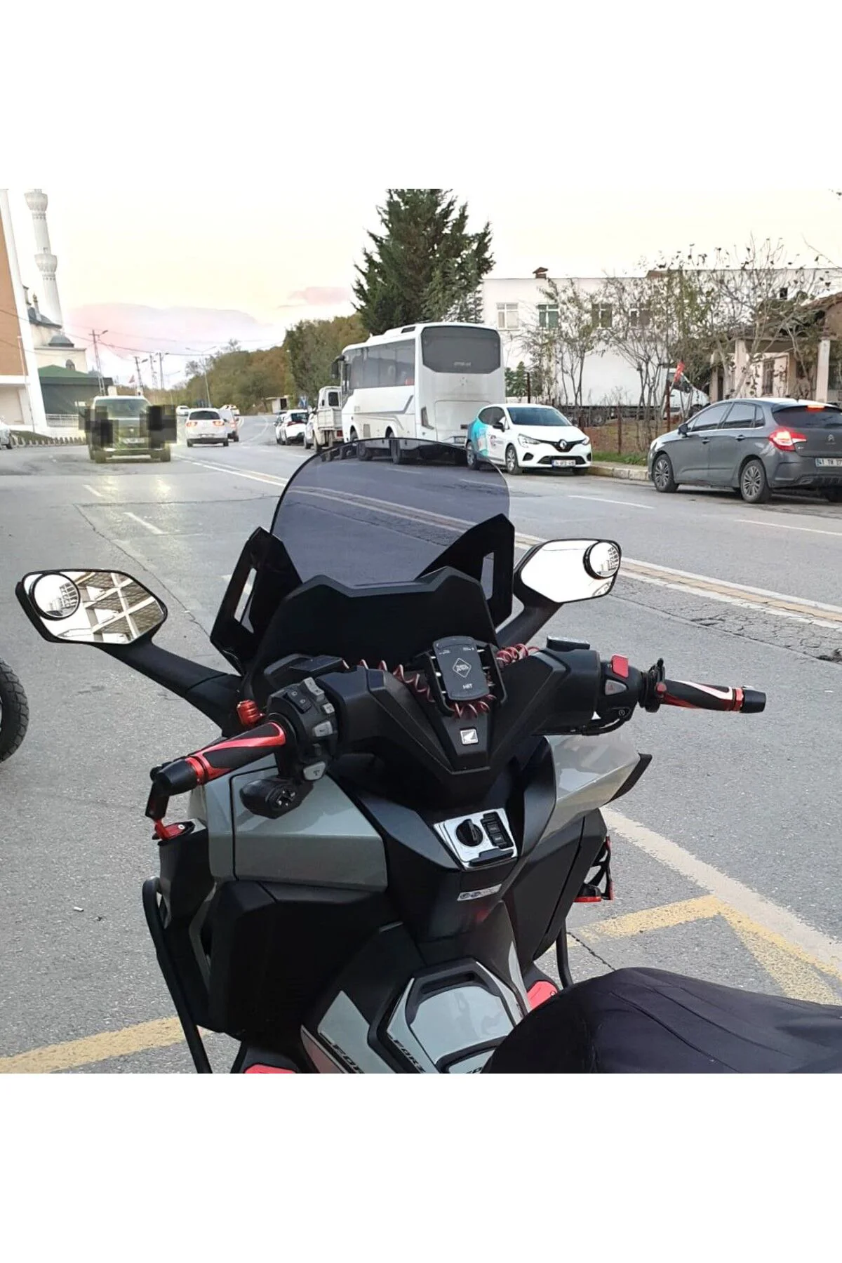 Honda Forza 250 Ön Cam 2021-2026 Model 47cm Füme Renkli 4mm UZUN