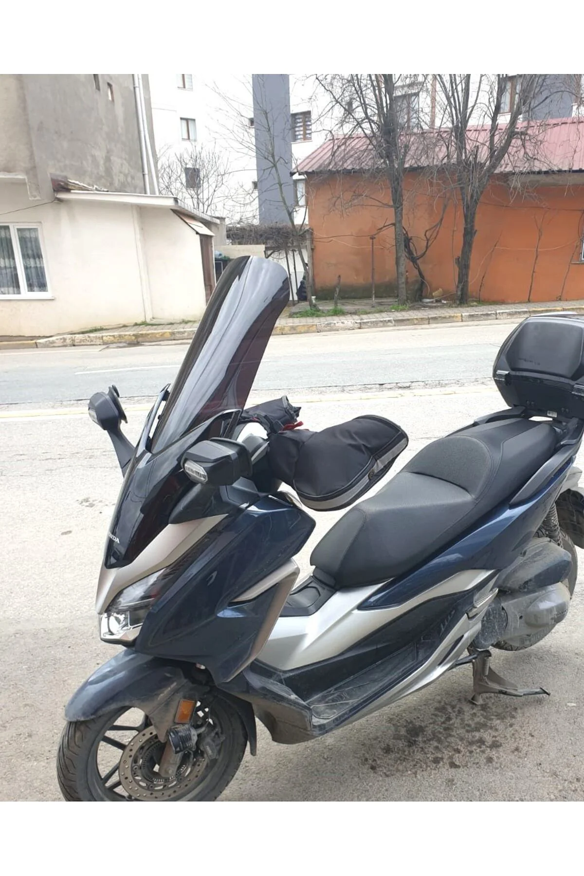 Honda Forza 250 Ön Cam 2018-2020 Model 58cm Siyah Renkli 4mm YOKT