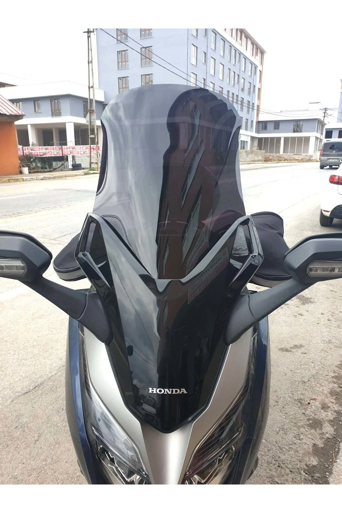 Honda Forza 250 Ön Cam 2018-2020 Model 58cm Siyah Renkli 4mm YOKT
