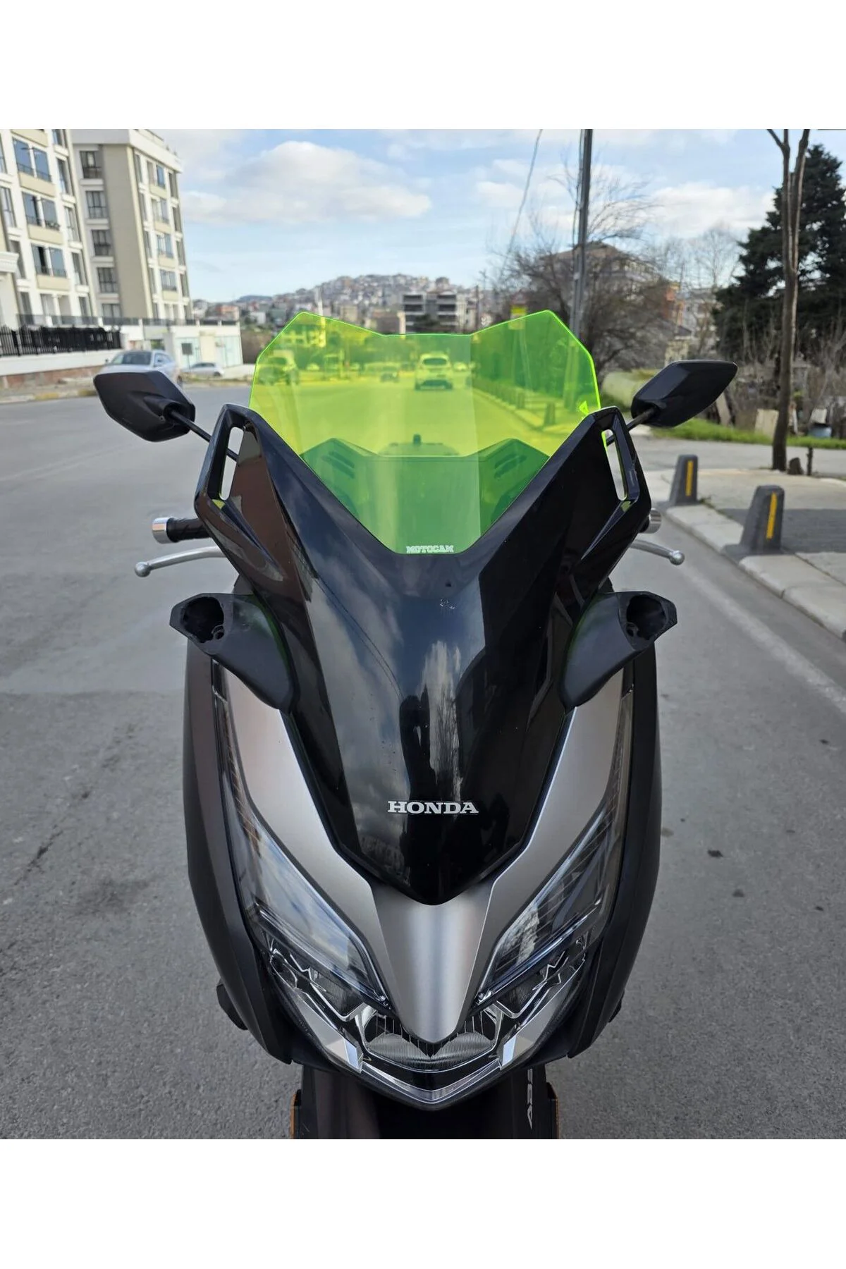 Honda Forza 250 Ön Cam 2018-2020 Model 43cm Neon Sarı Renkli 4mm