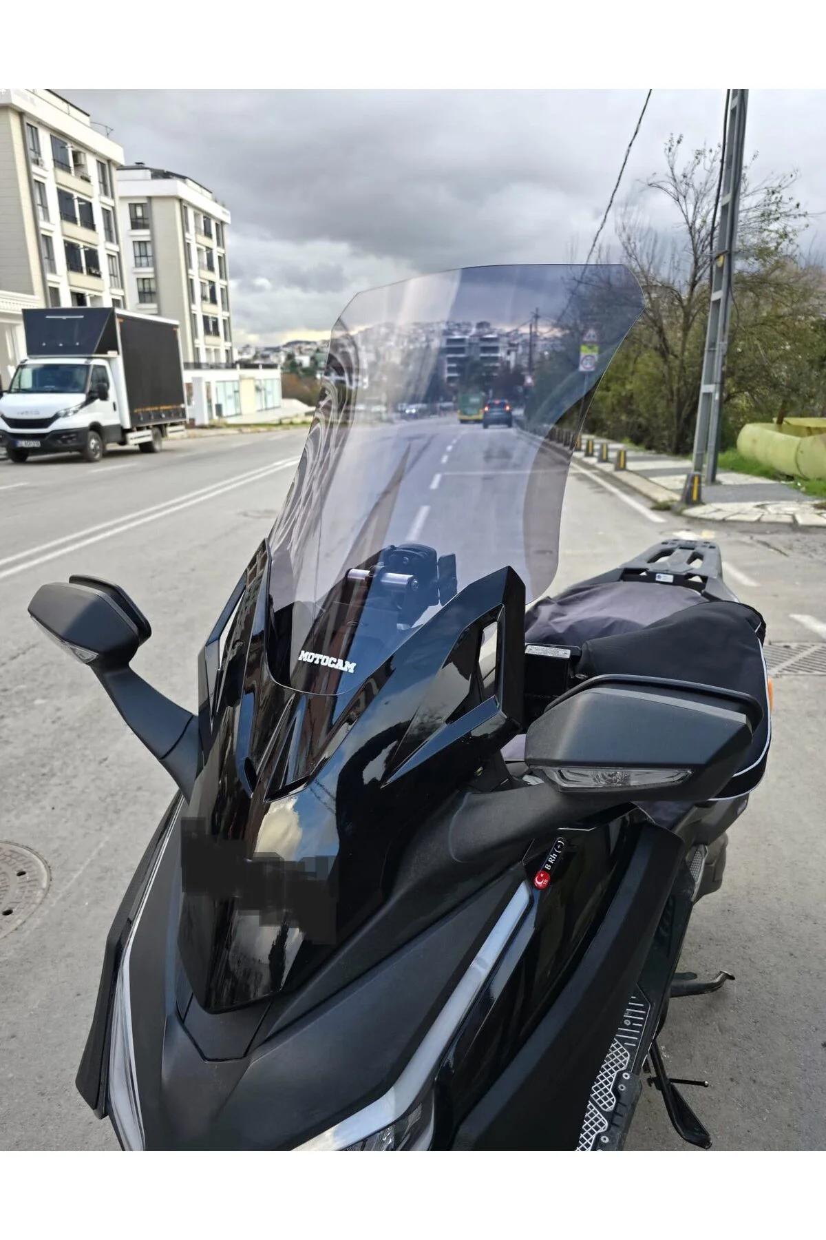 Honda Forza 250 Ön Cam 2021-2026 Model 60cm Füme Renkli 4mm UZUN