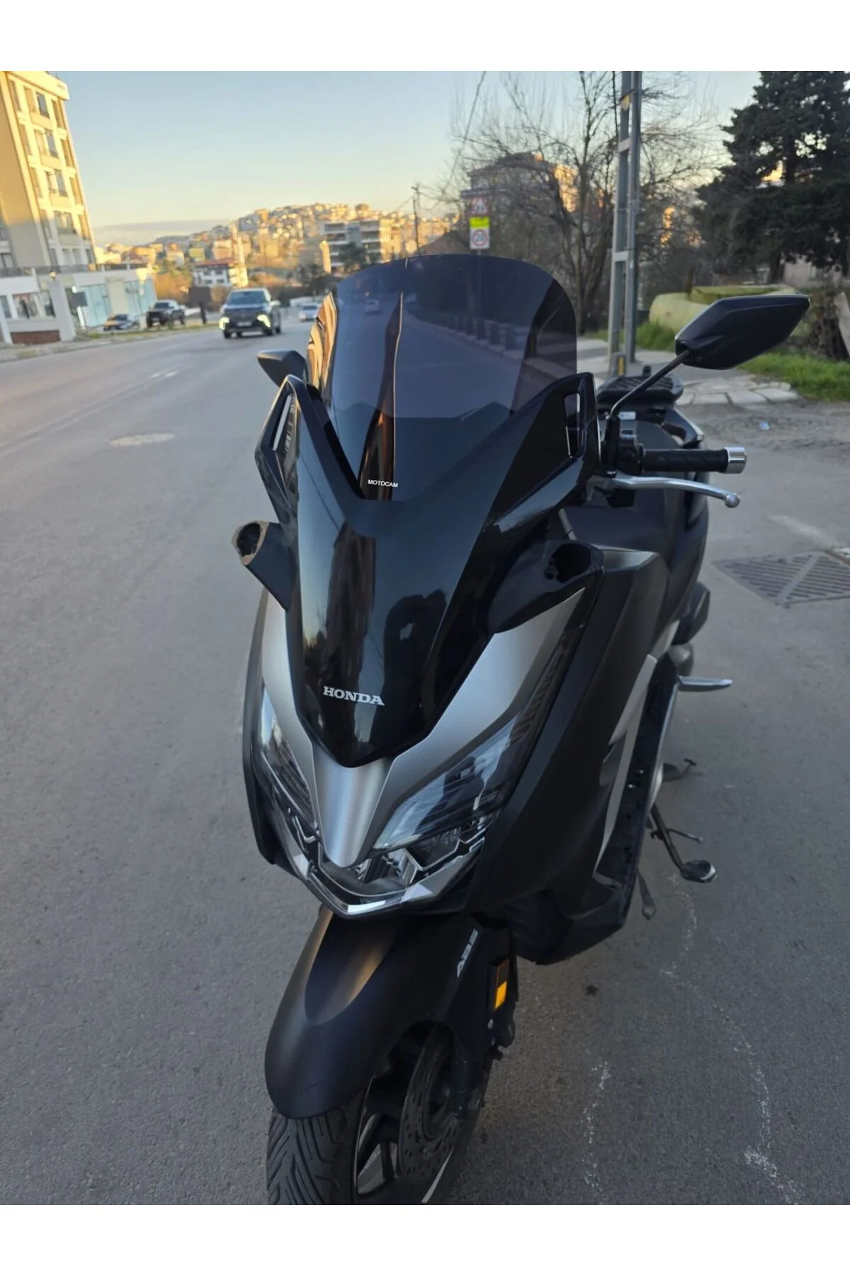 Honda Forza 250 Ön Cam 2018-2020 Model 47cm Siyah Renkli 4mm