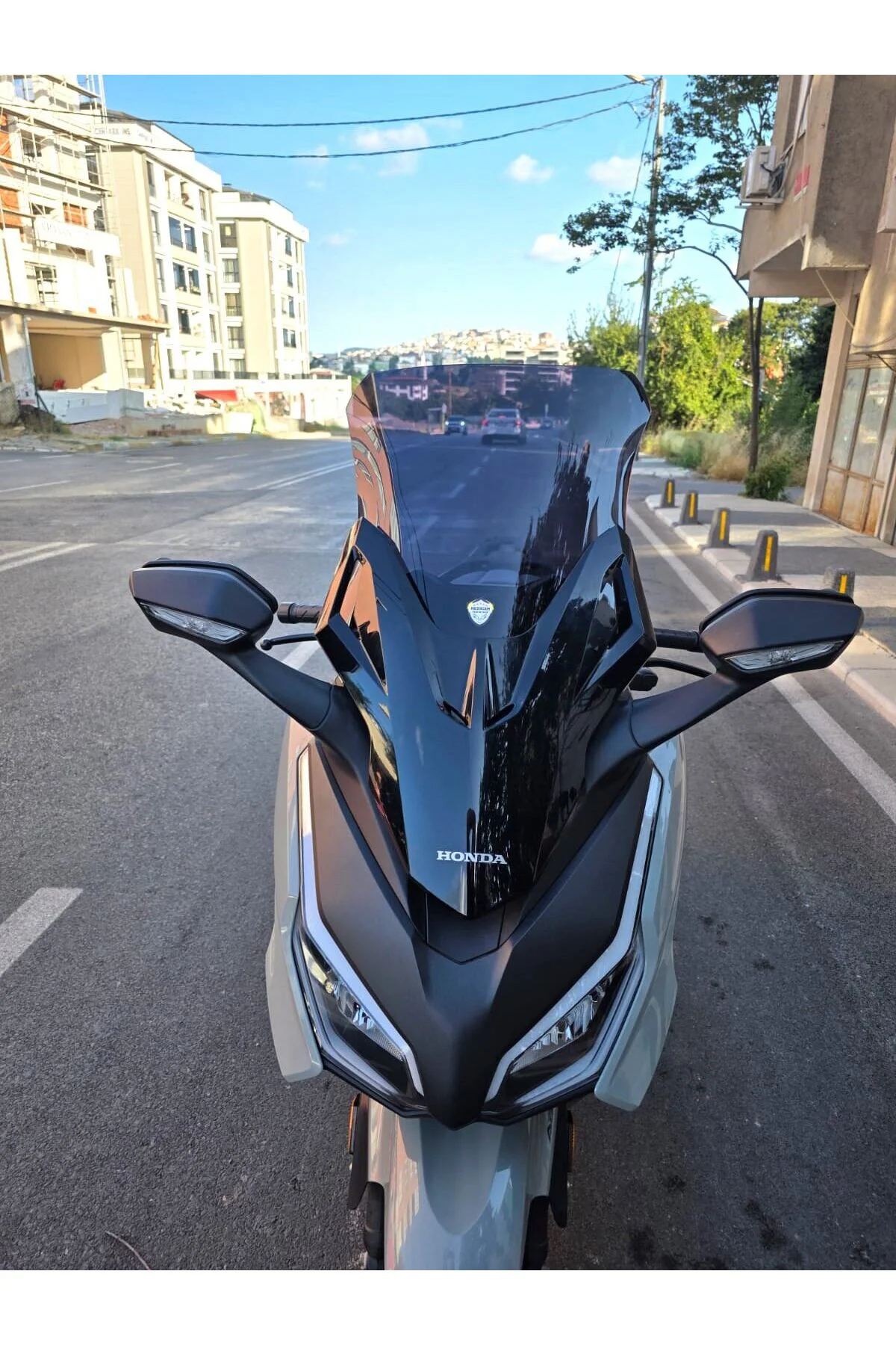 Honda Forza 250 Ön Cam 2021-2026 Model 60cm Siyah Renkli 4mm YOKT