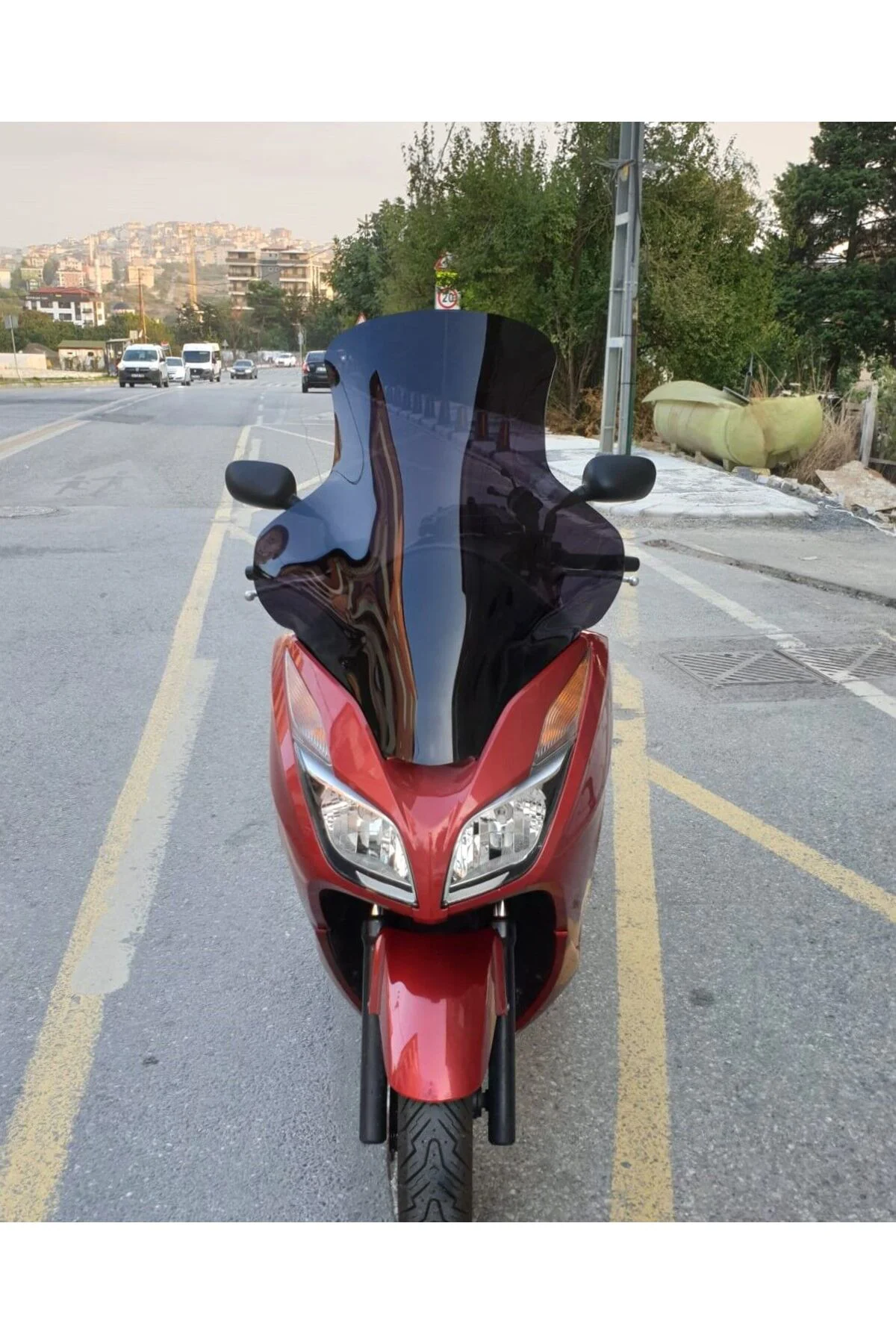 Honda Forza 300 Ön Cam 2014-2017 Model 75cm Siyah Renkli 4mm