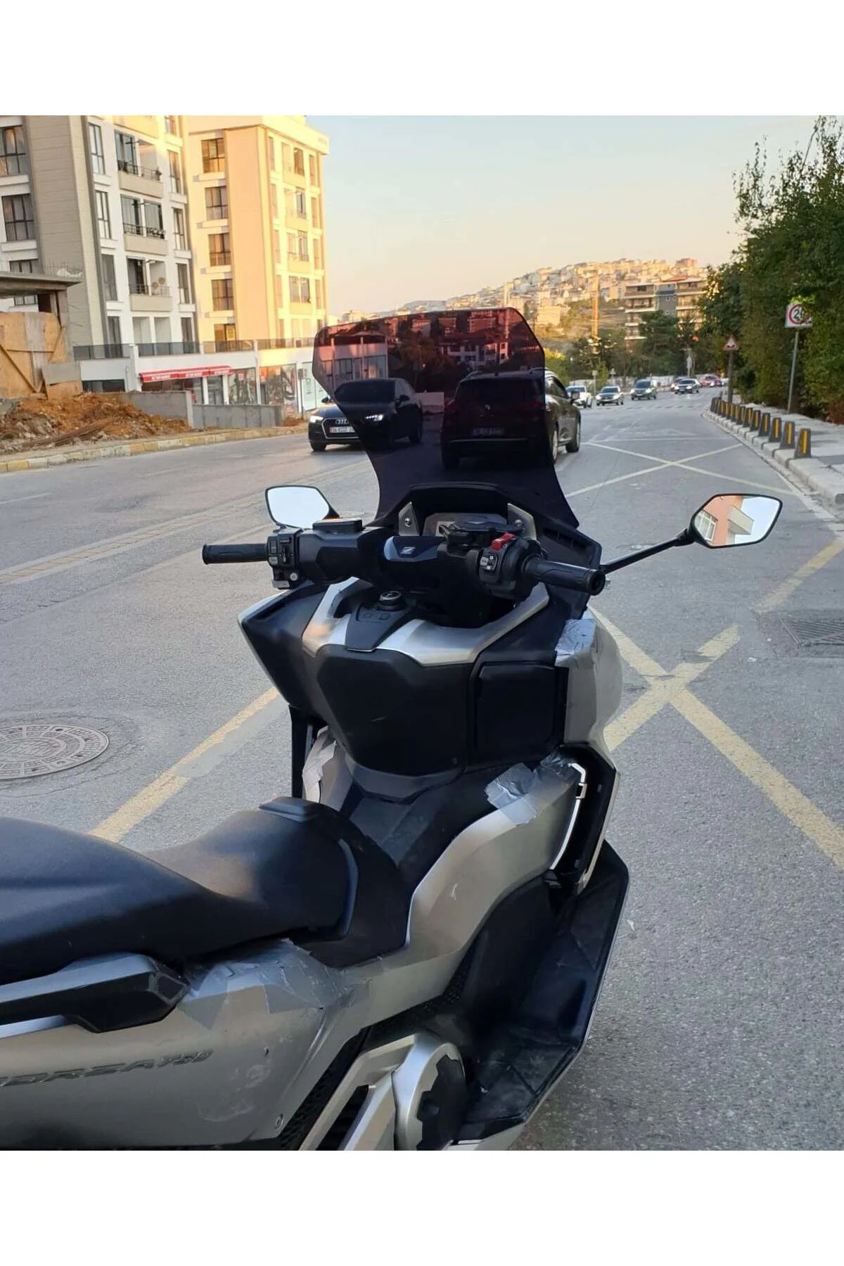 Honda Forza NSS 750 Ön Cam 2021-2023 Model 60cm Siyah Renkli 4mm