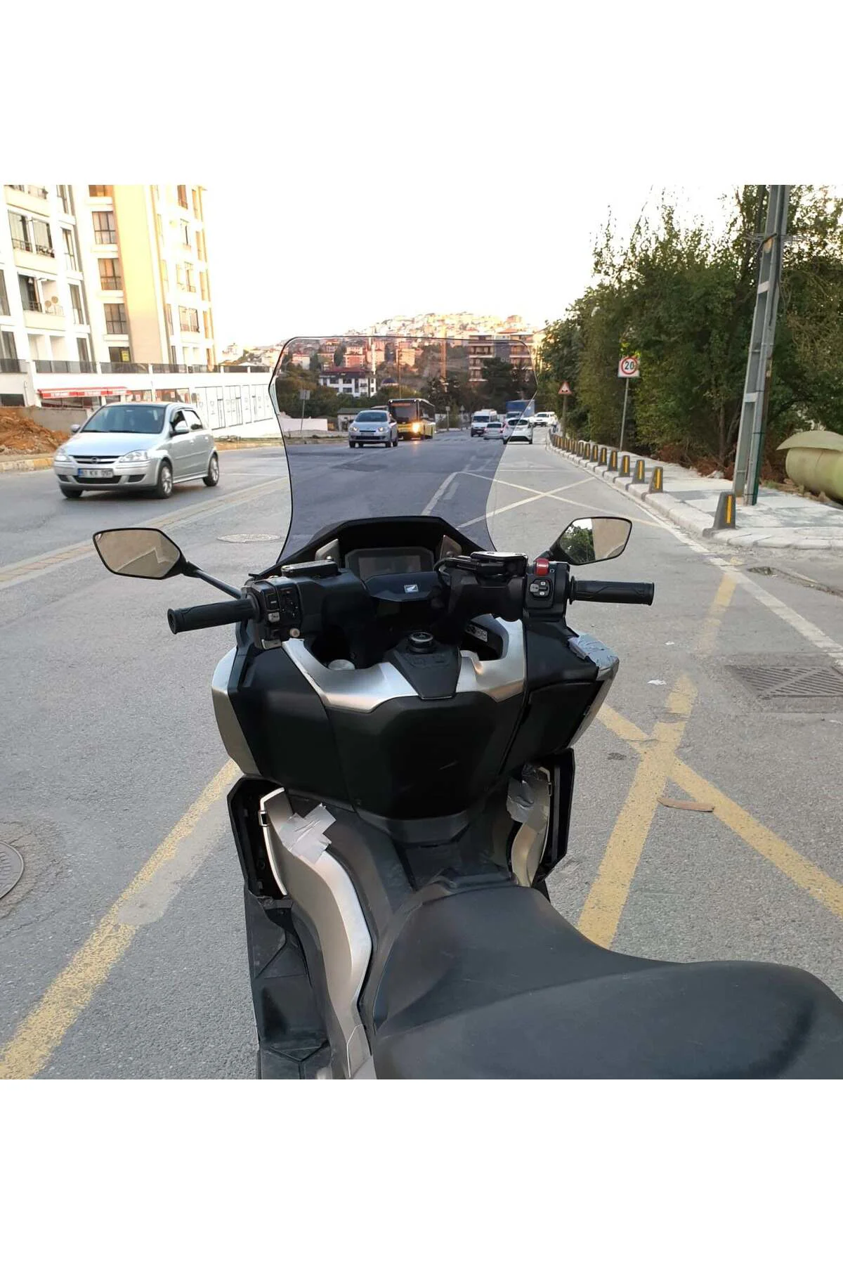 Honda Forza NSS 750 Ön Cam 2021-2023 Model 60cm Füme Renkli 4mm