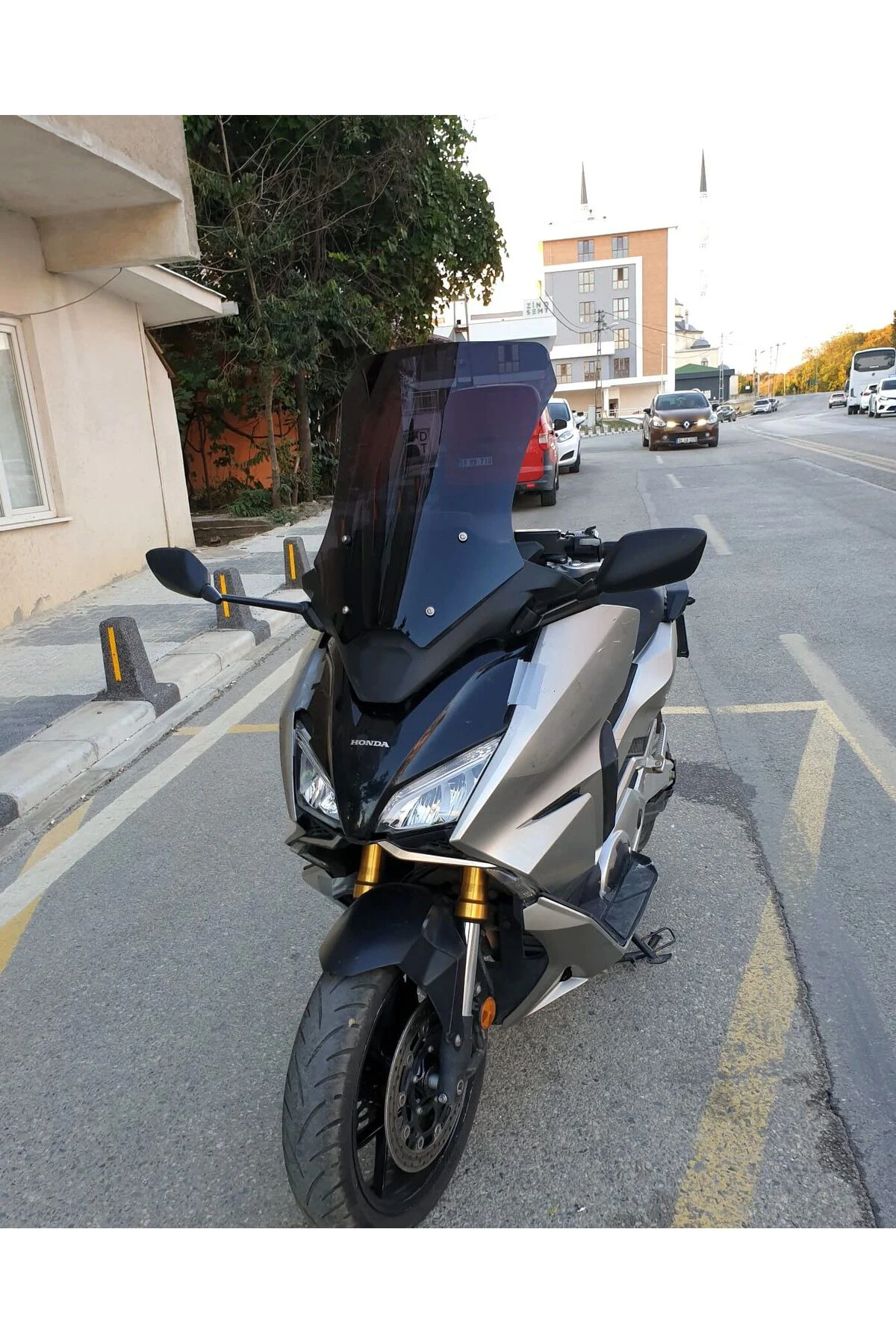 Honda Forza NSS 750 Ön Cam 2021-2023 Model 60cm Siyah Renkli 4mm