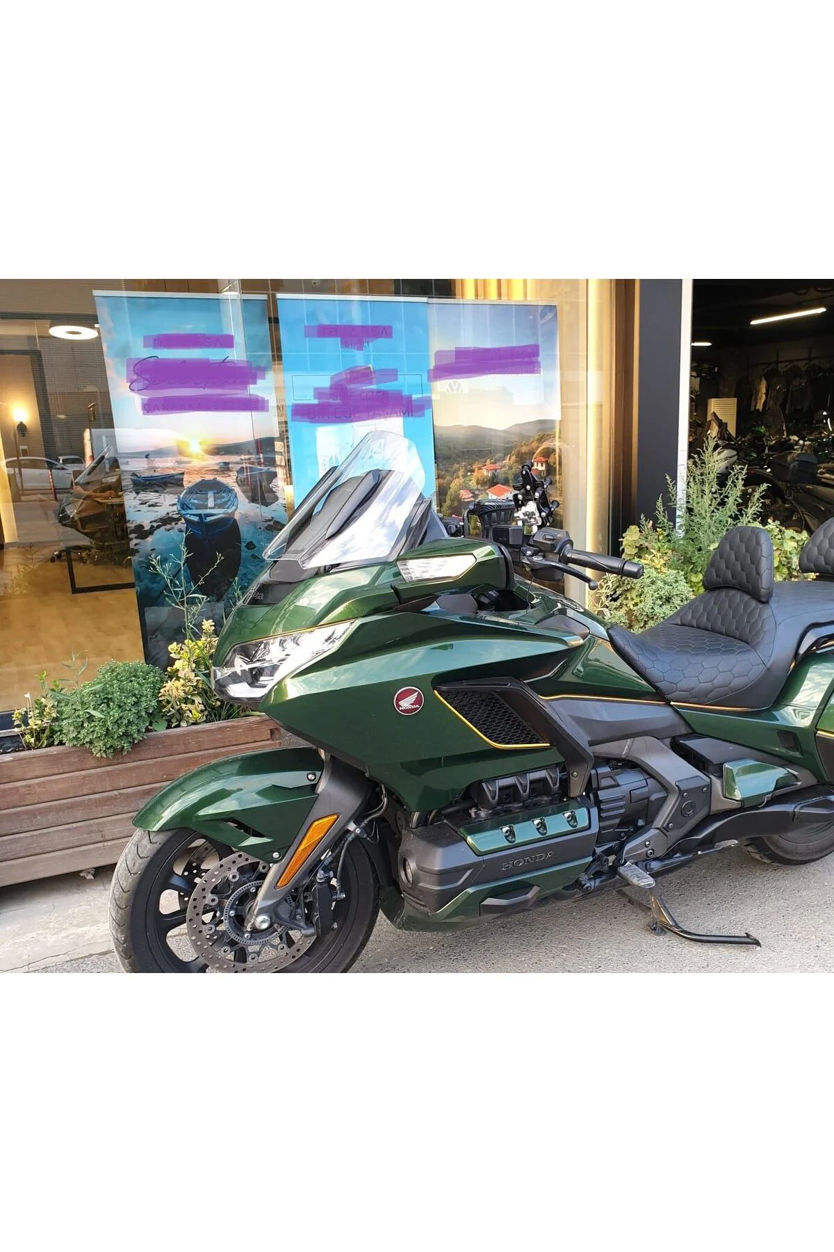 Honda Goldwing Bagger Ön Cam 2018-2023 Model 38cm Şeffaf Renkli 4mm ORTA BOYLU