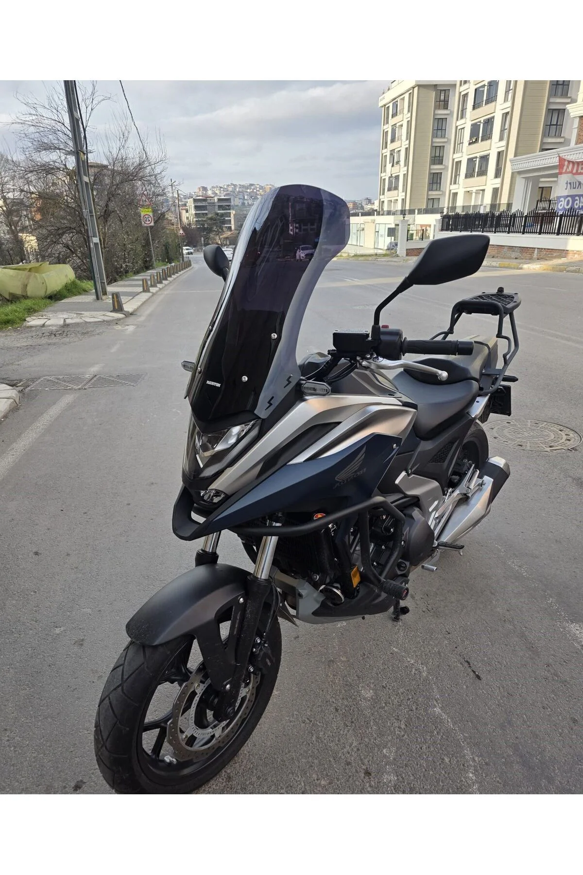 Honda NC 700 750 X Ön Cam 2021-2024 Model 59cm Siyah Renkli 4mm U