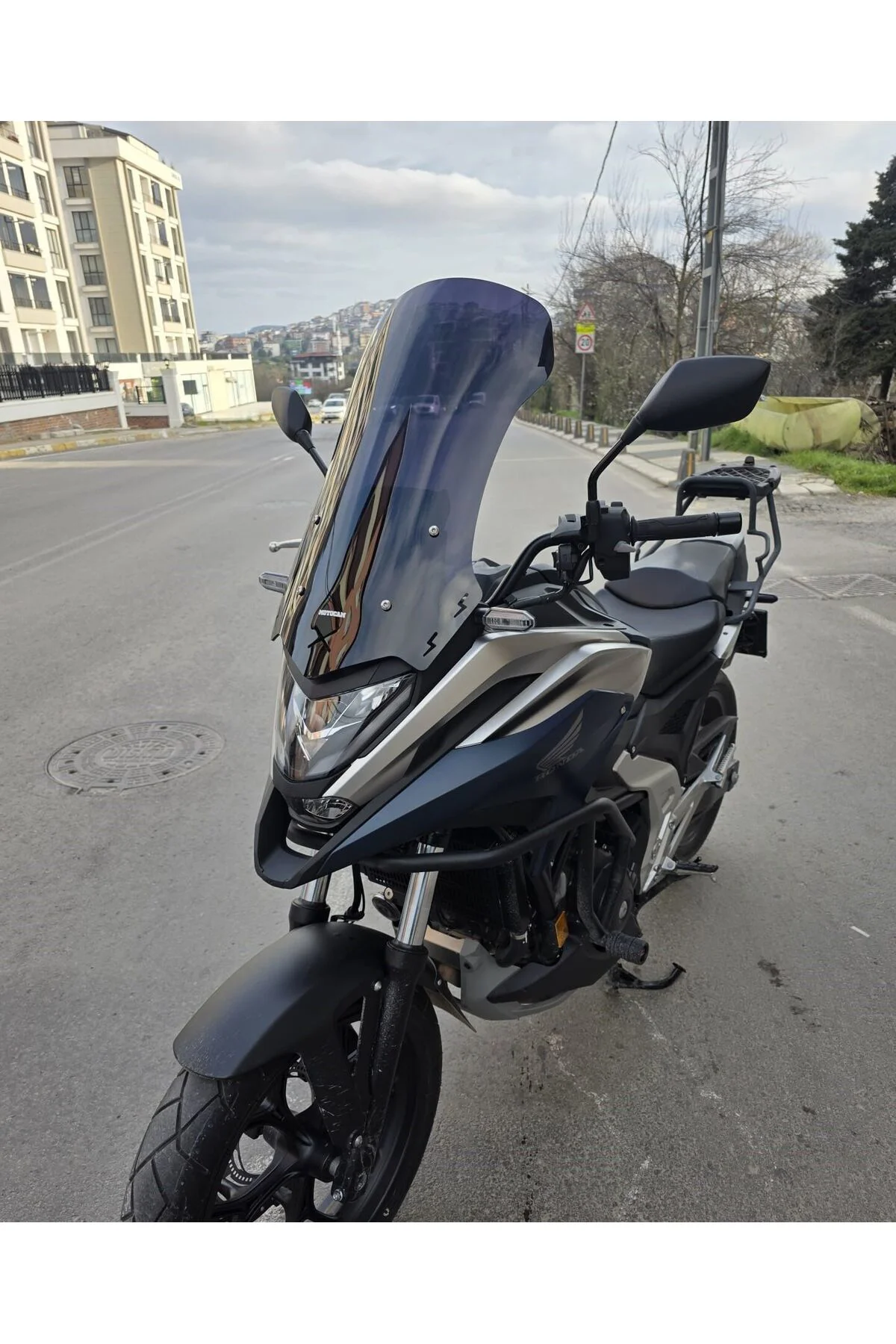 Honda NC 700 750 X Ön Cam 2021-2024 Model 59cm Siyah Renkli 4mm U