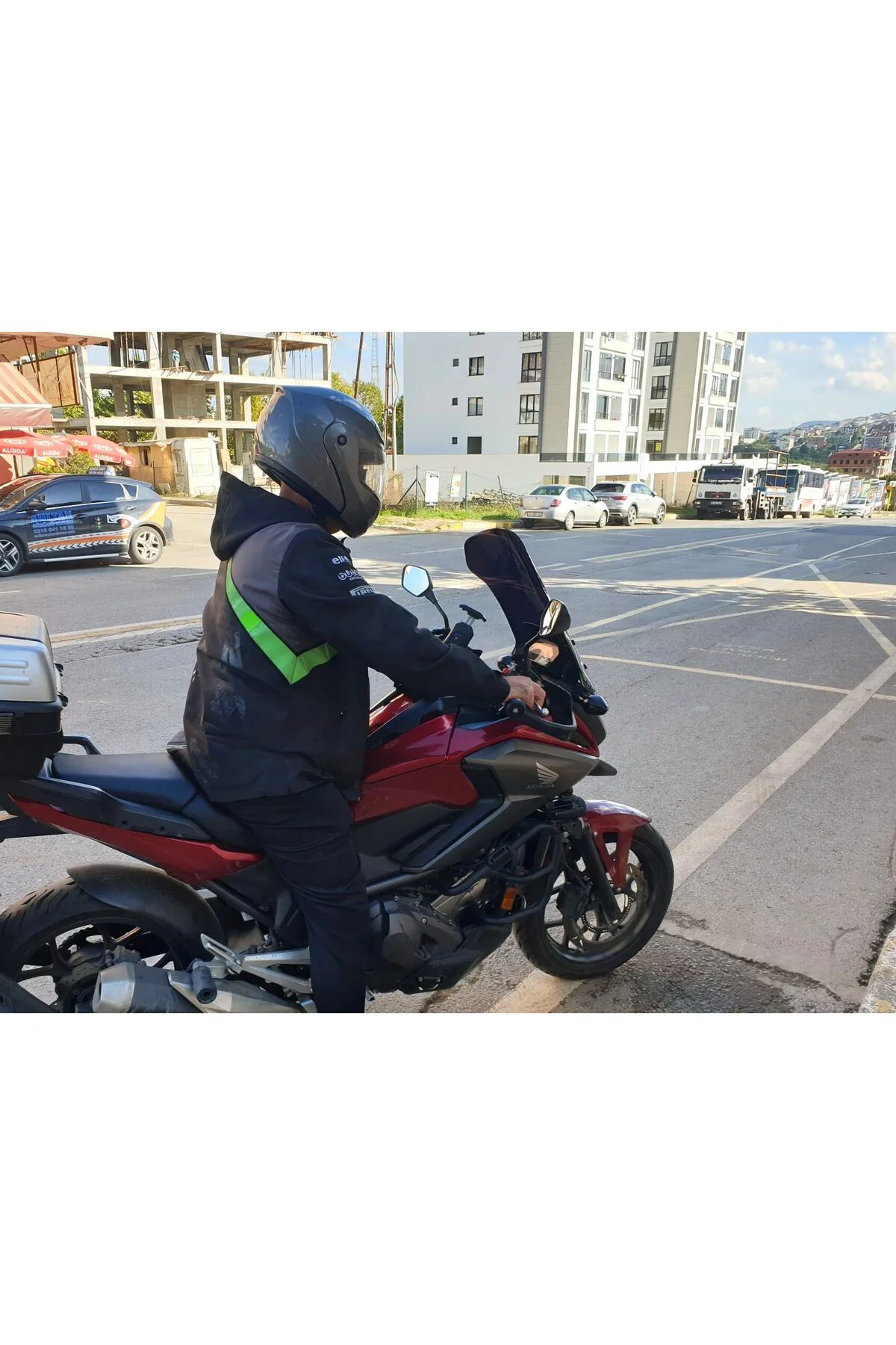 Honda NC 700 750 X Ön Cam 2016-2020 Model 59cm Siyah Renkli 4mm U