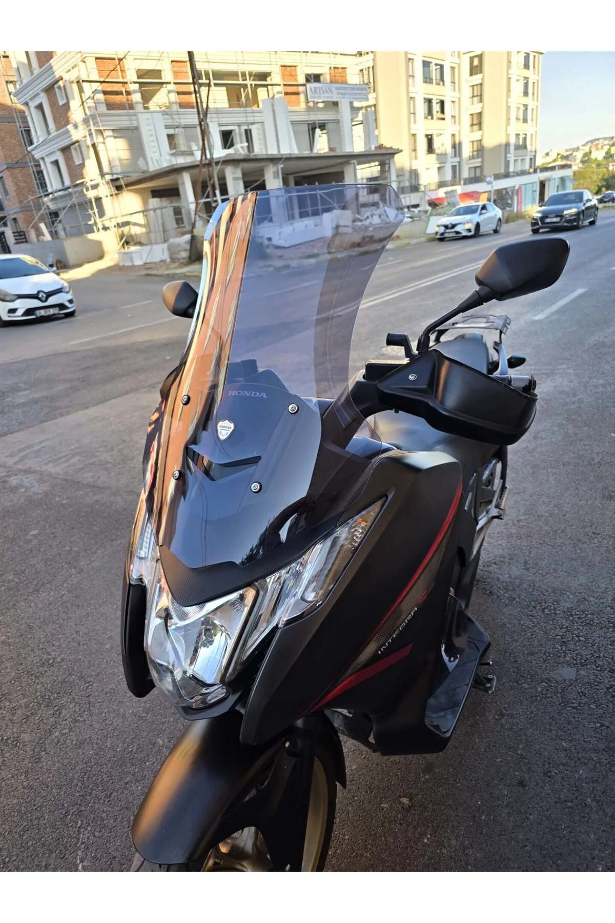 Honda NC 750 D İntegra Ön Cam 2014-2020 Model 68cm Füme Renkli 4m