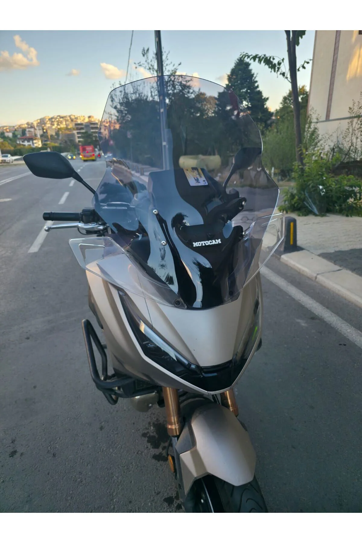 Honda NT 1100 Ön Cam 2025-2026 Model 61cm Füme Renkli 4mm