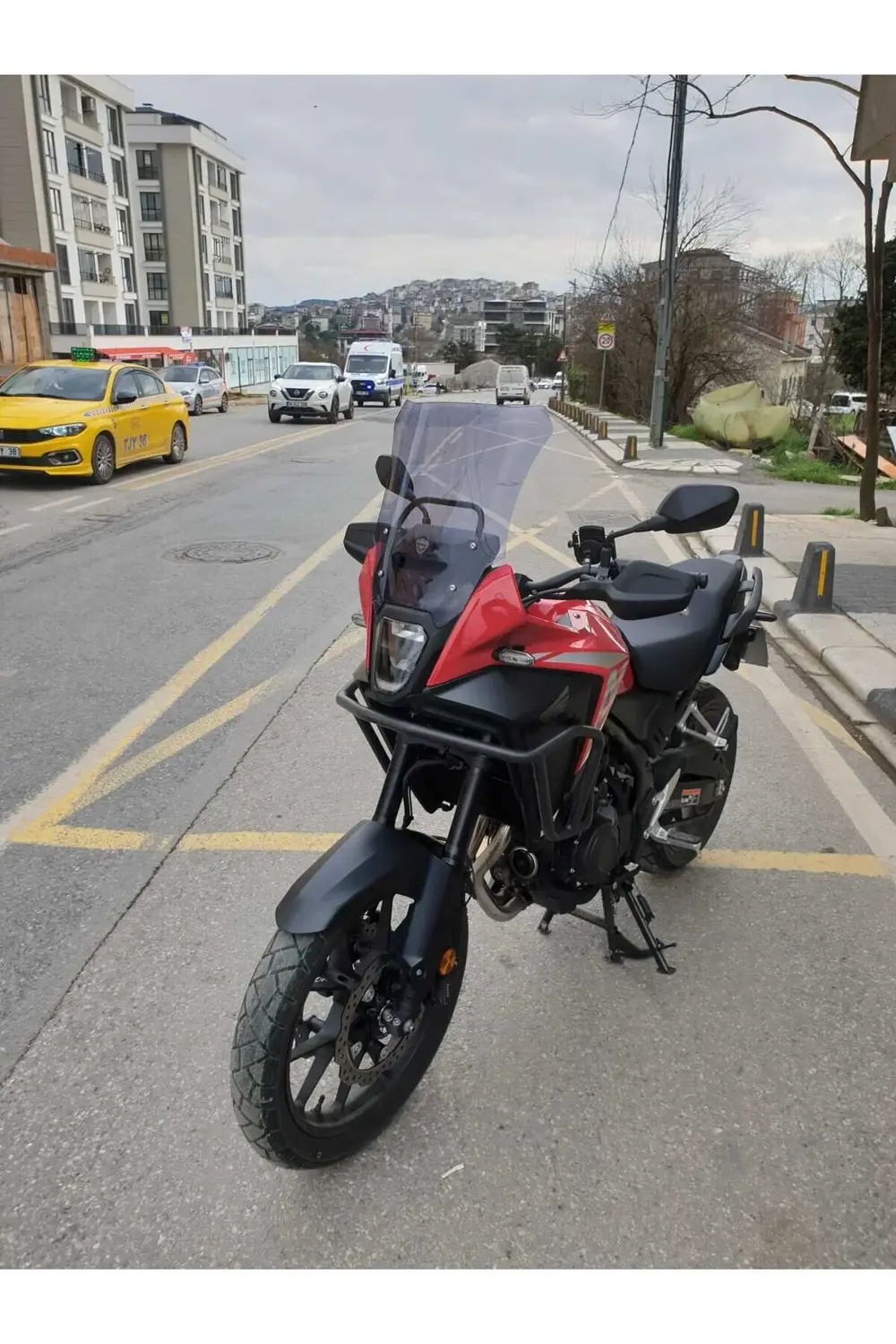 Honda NX 500 Ön Cam 2025 Model 44cm Açıkfüme Renkli 4mm UZUN TUR