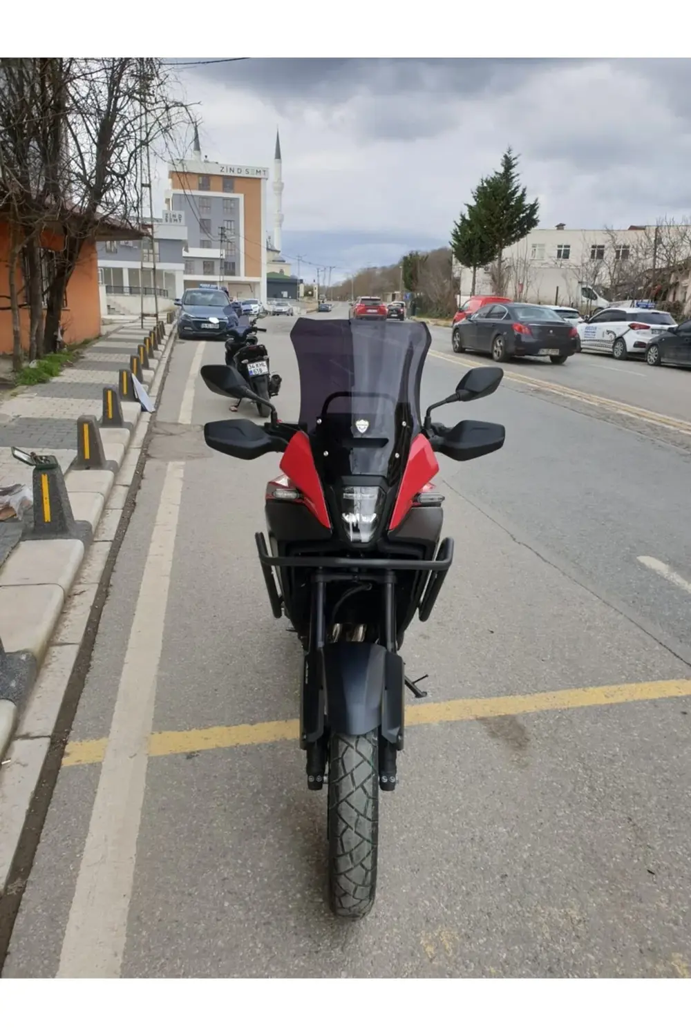 Honda NX 500 Ön Cam 2025 Model 44cm Siyah Renkli 4mm UZUN