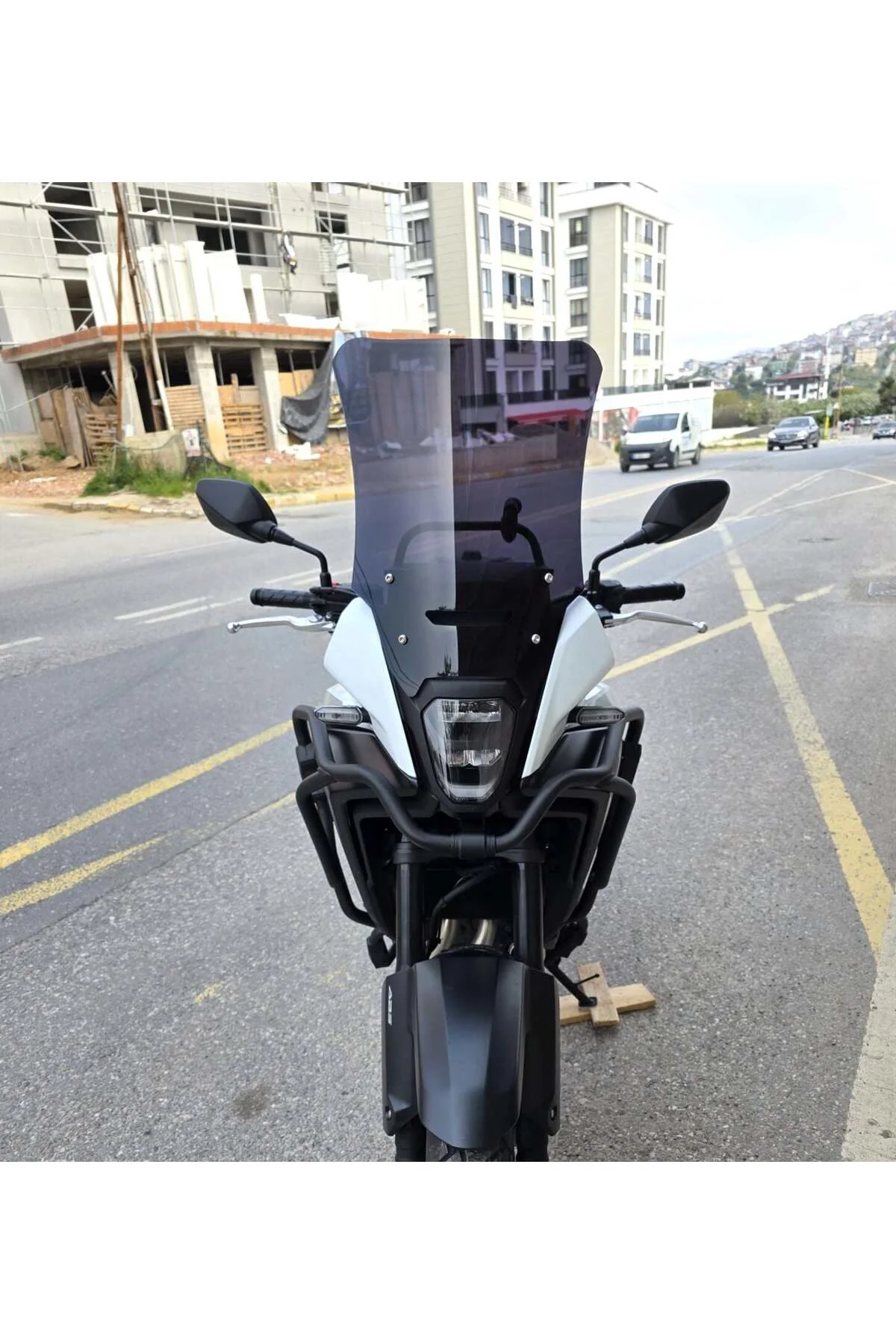 Honda NX 500 Ön Cam 2025-2026 Model 48cm Siyah Renkli 4mm UZUN