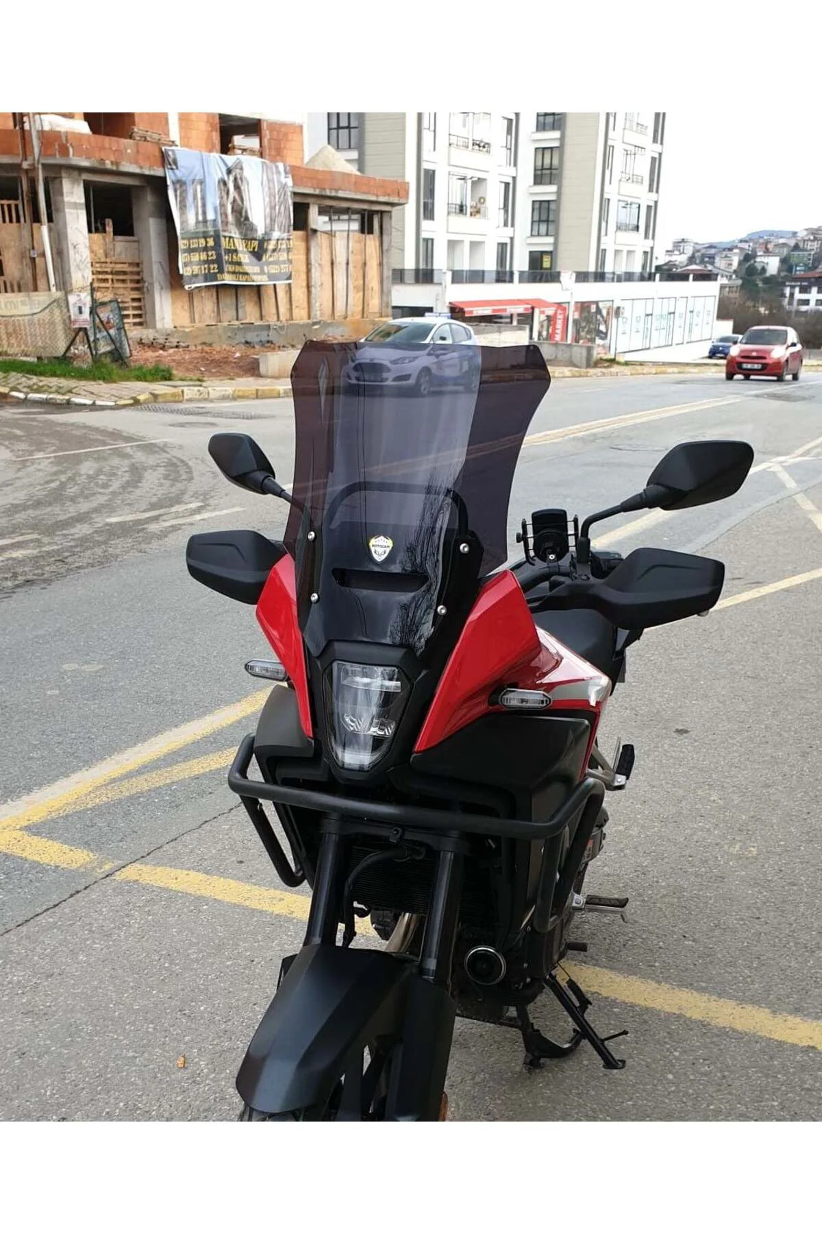 Honda NX 500 Ön Cam 2025-2026 Model 44cm Siyah Renkli 4mm UZUN