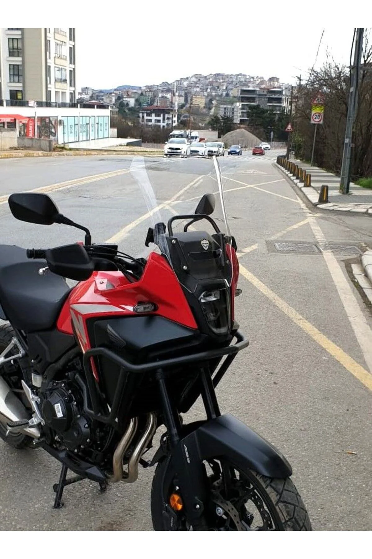 Honda NX 500 Ön Cam 2025-2026 Model 44cm Şeffaf Renkli 4mm UZUN