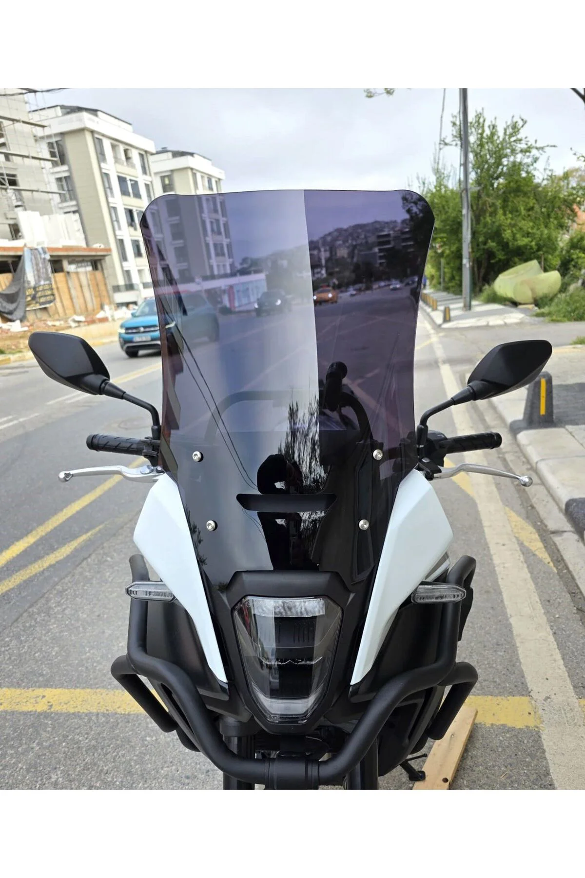 Honda NX 500 Ön Cam 2025-2026 Model 48cm Siyah Renkli 4mm UZUN