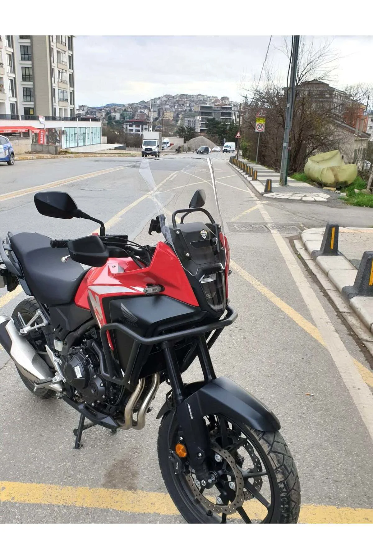 Honda NX 500 Ön Cam 2025-2026 Model 44cm Şeffaf Renkli 4mm UZUN