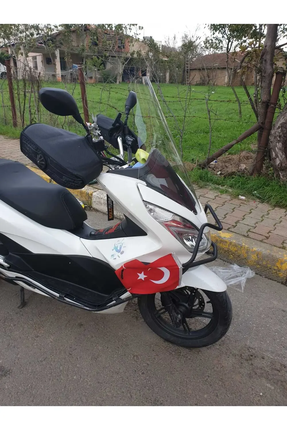 Honda Pcx Ön Cam 2014 2017 Model 65cm Şeffaf Renkli 4mm ORTA BOYL