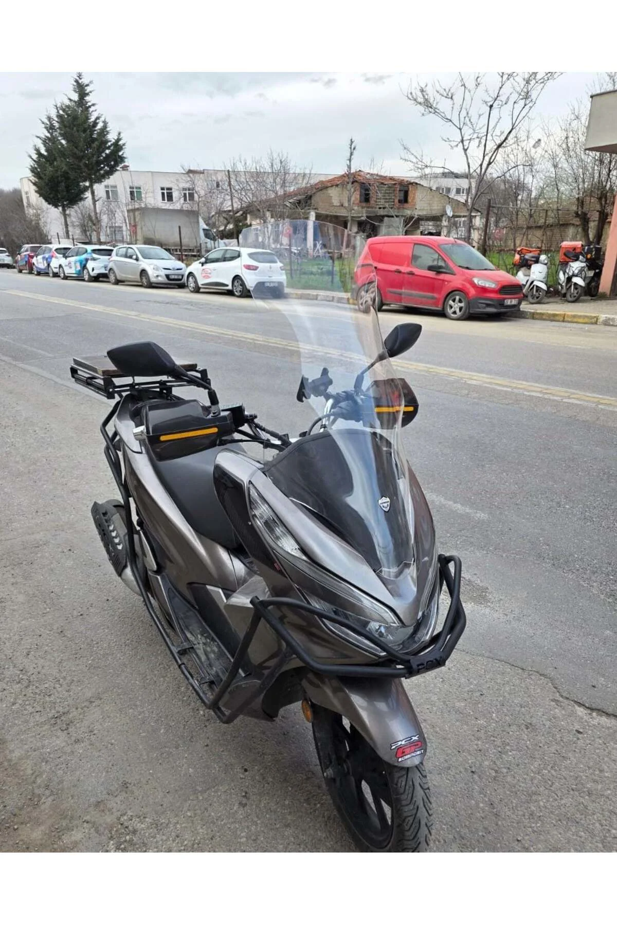 Honda PCX Ön Cam 2018-2020 Model 83cm Şeffaf Renkli 4mm UZUN