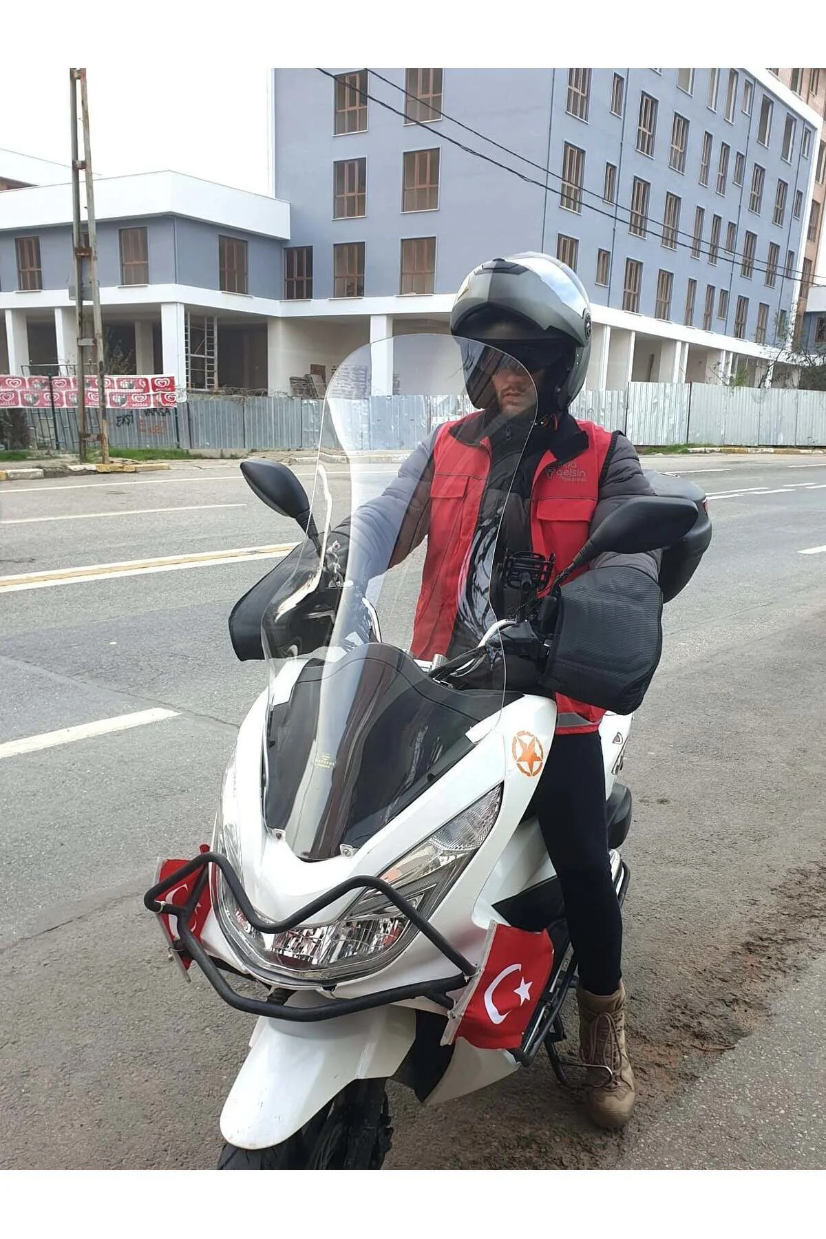 Honda PCX Ön Cam 2014-2017 Model 83cm Şeffaf Renkli 4mm UZUN