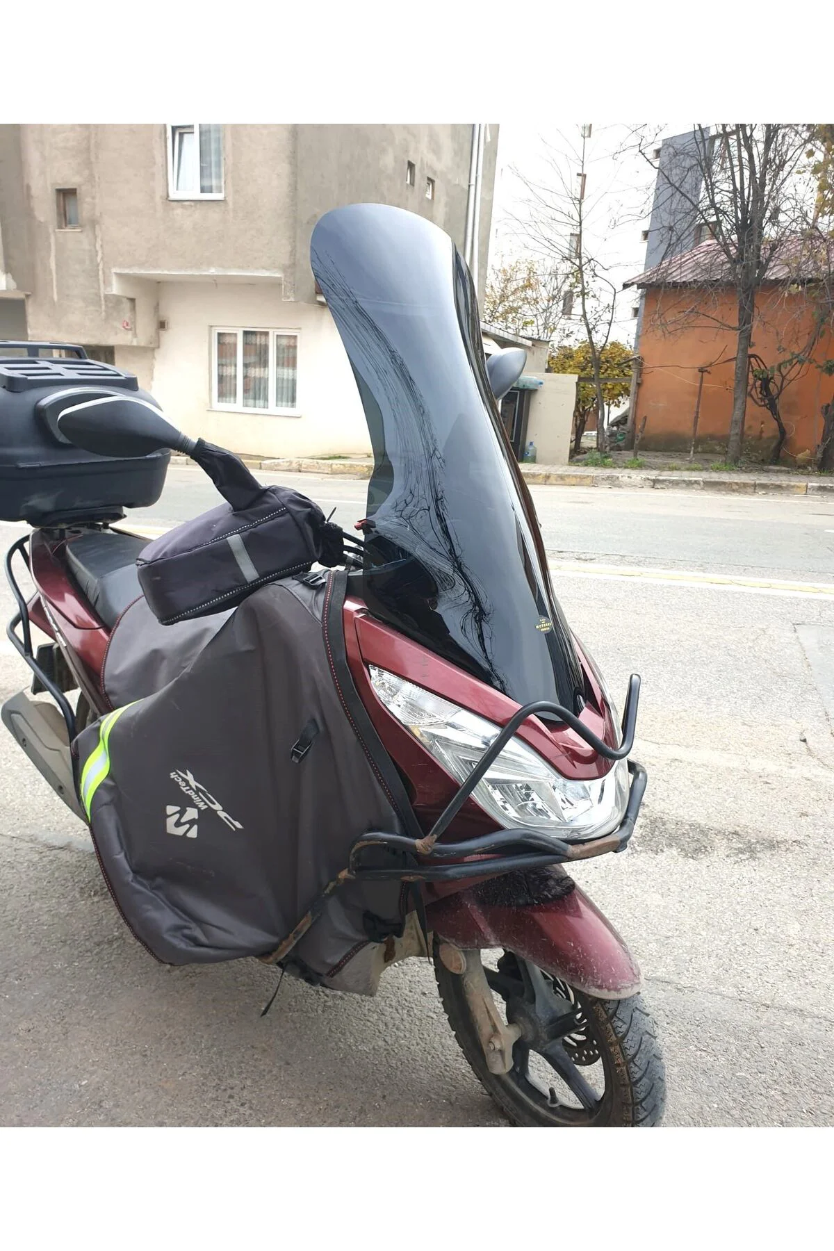 Honda PCX Ön Cam 2014-2017 Model 83cm Siyah Renkli 4mm UZUN