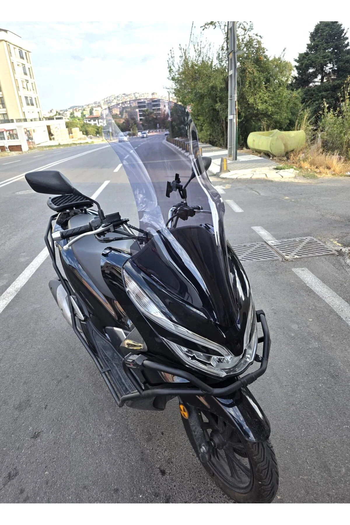 Honda PCX Ön Cam 2018-2020 Model 83cm Füme Renkli 4mm UZUN