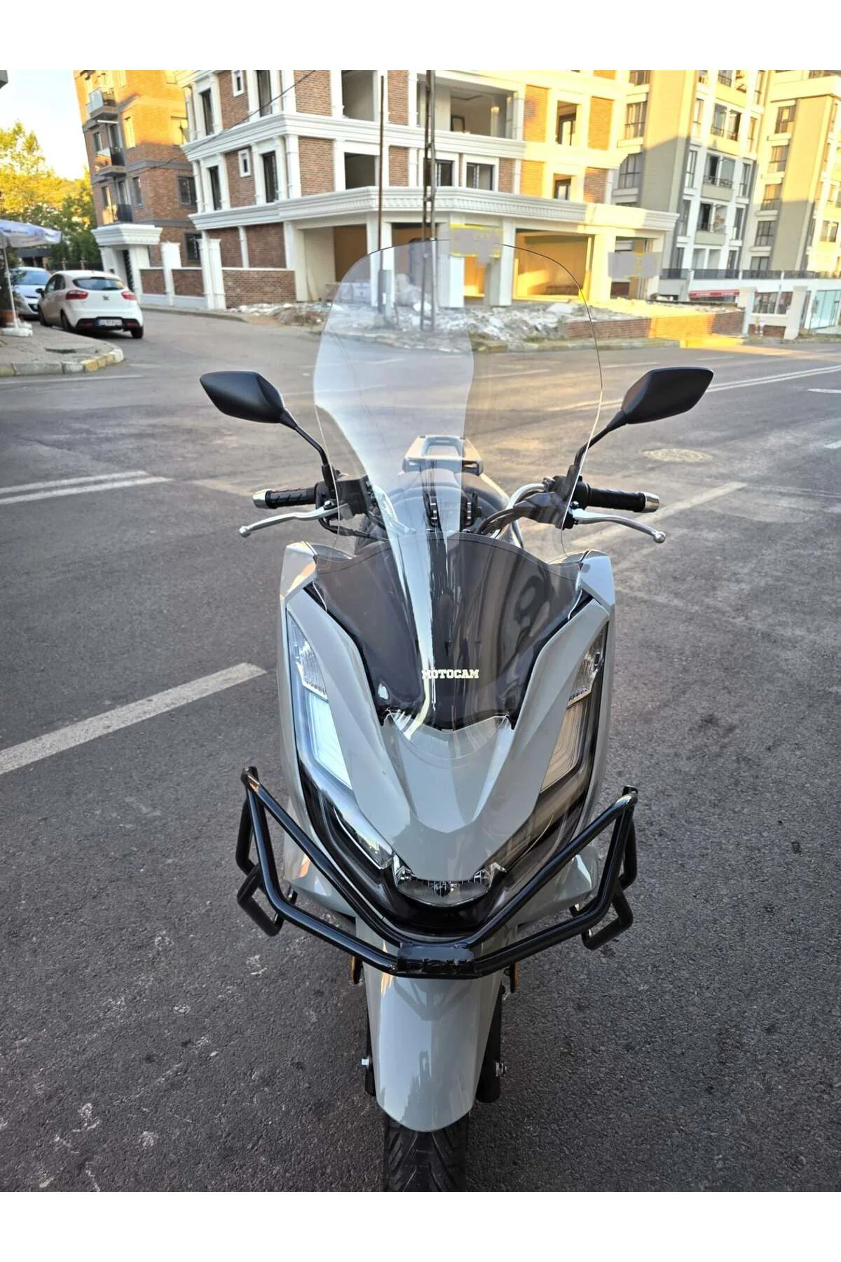 Honda PCX Ön Cam 2021-2024 Model 65cm Şeffaf Renkli 4mm