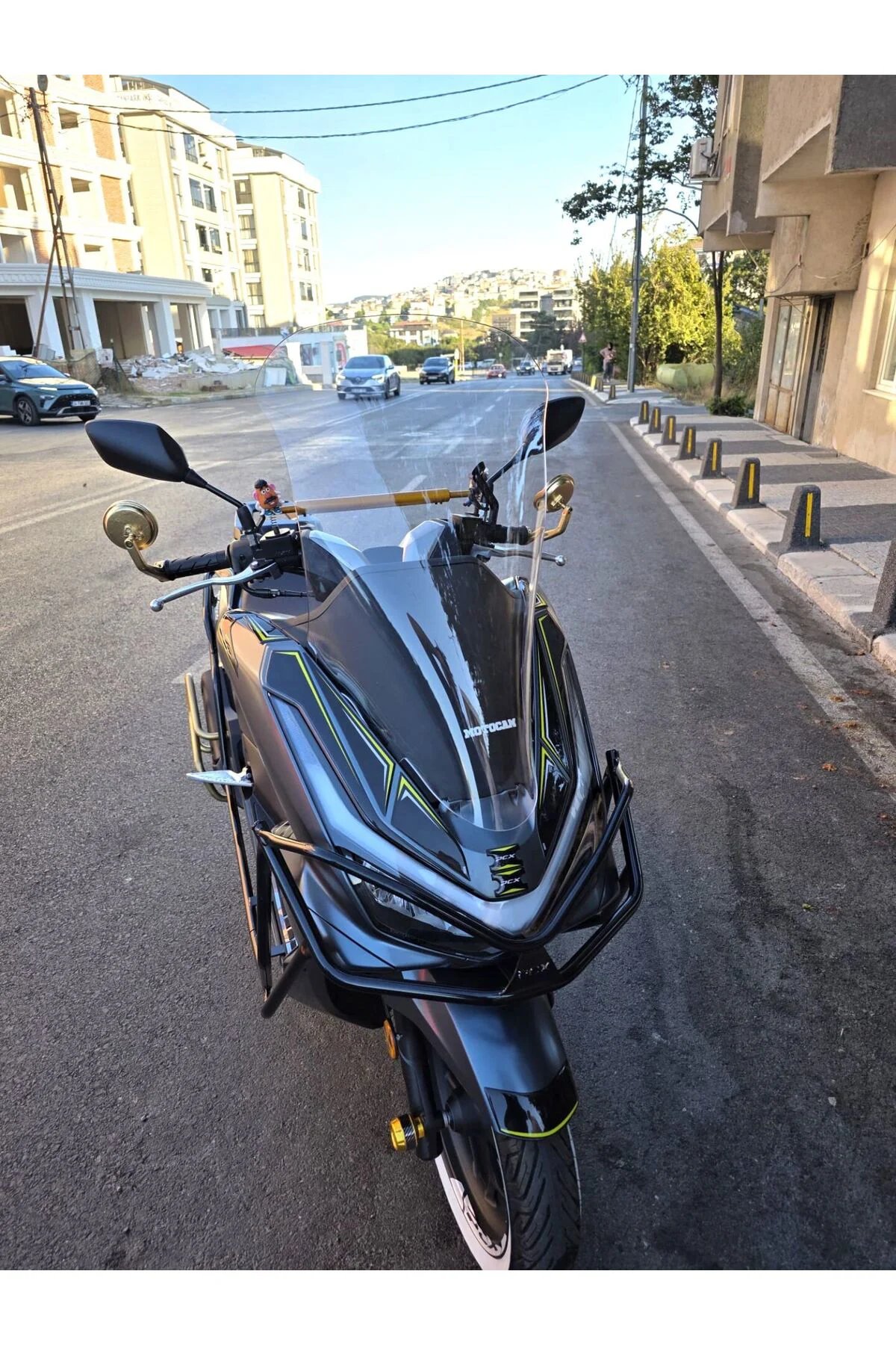 Honda PCX Ön Cam 2025-2026 Model 66cm Şeffaf Renkli 4mm