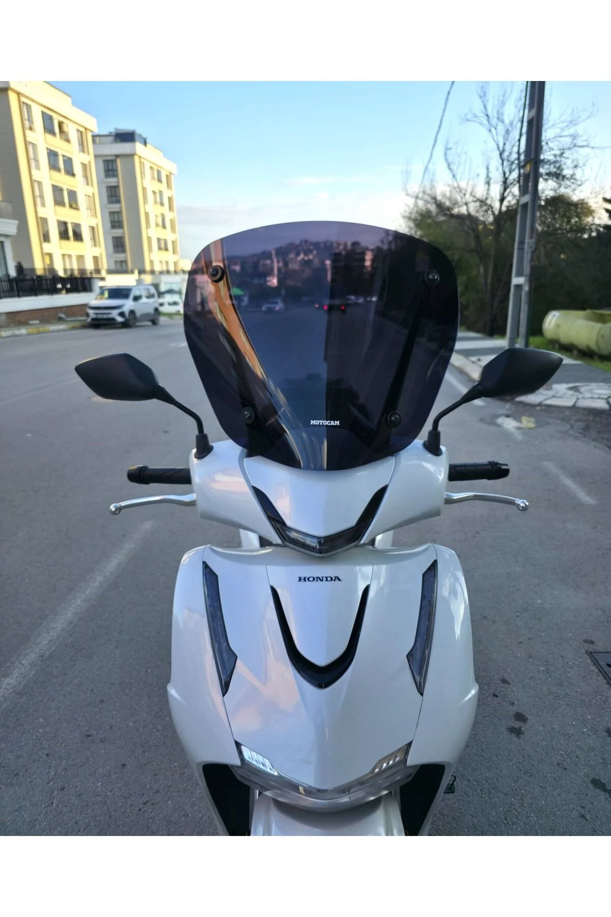 Honda SH 125 Ön Cam 2024-2026 Model 41cm Siyah Renkli 4mm APARATSIZ - Görsel 6