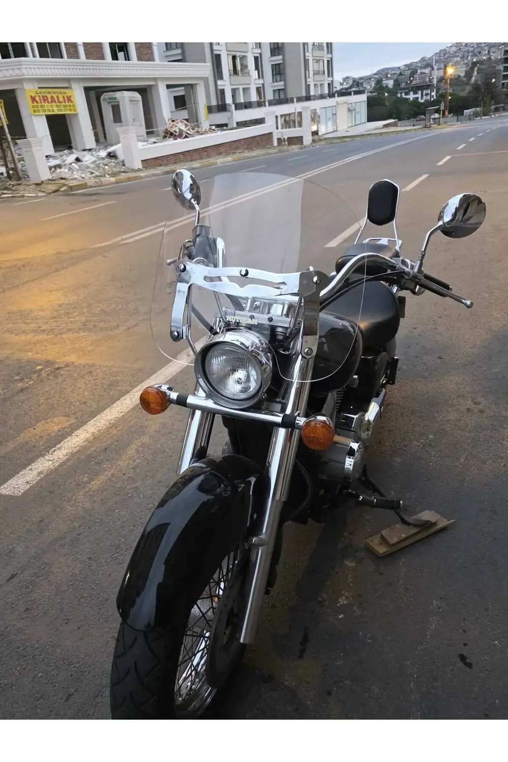 Honda Shadow 750 Ön Cam 1999-2010 Model 45cm Şeffaf Renkli 4mm AP