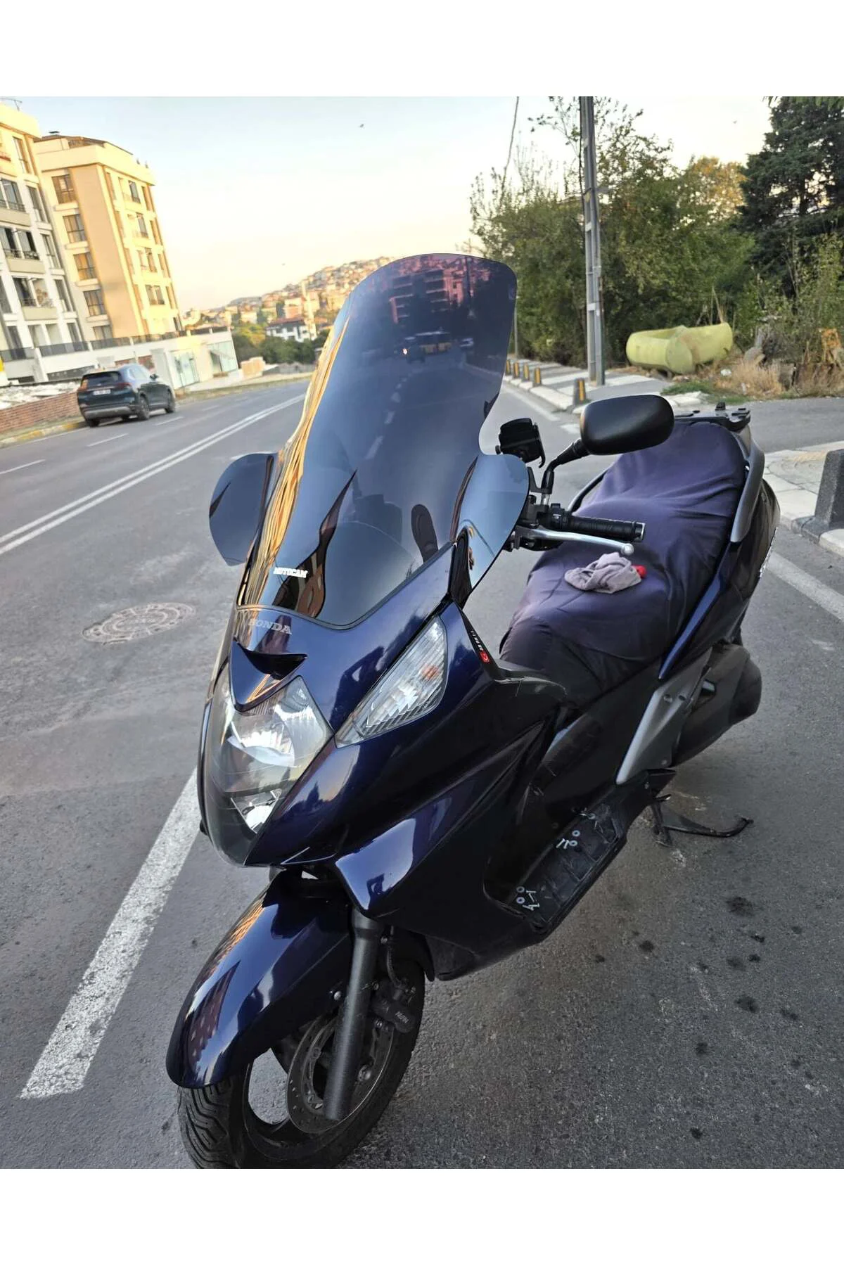 Honda Silverwing FJS 600 Ön Cam 2001-2012 Model 68cm Siyah Renkli