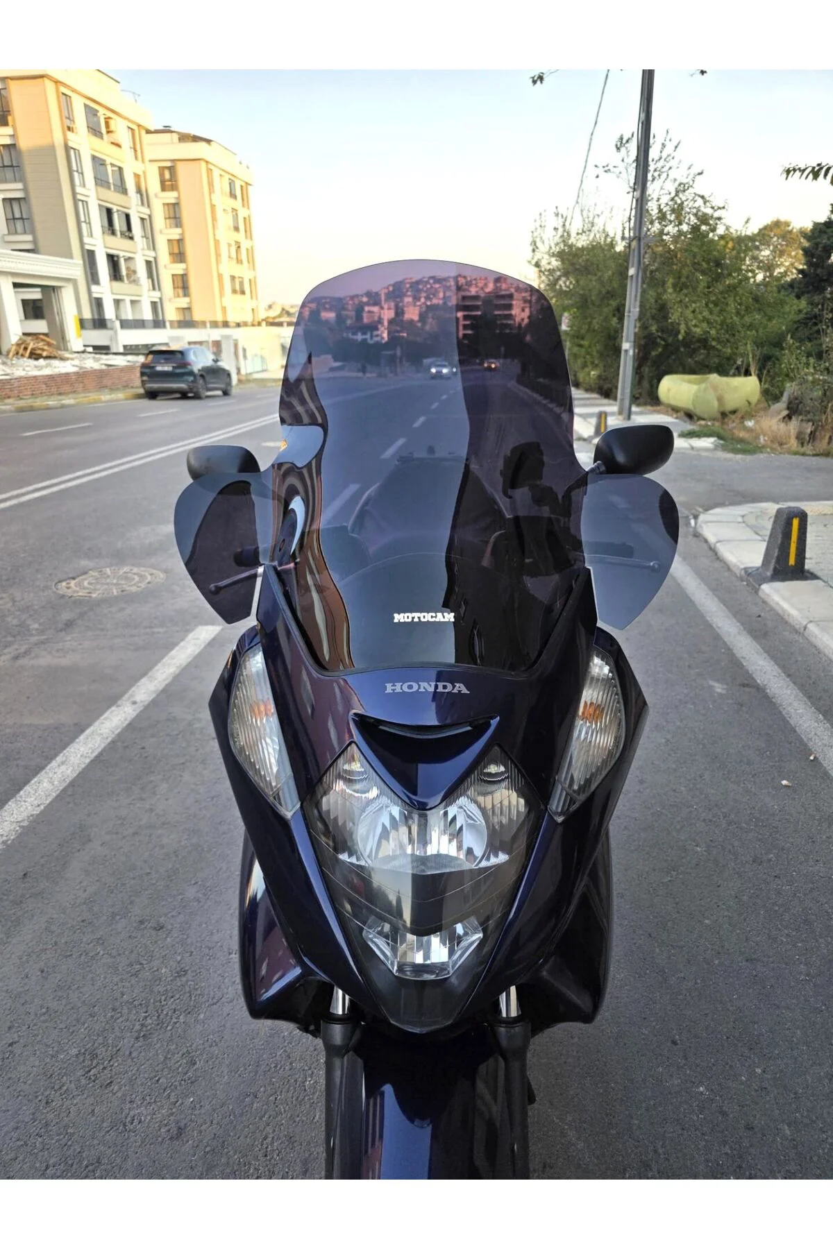 Honda Silverwing FJS 600 Ön Cam 2001-2012 Model 68cm Siyah Renkli